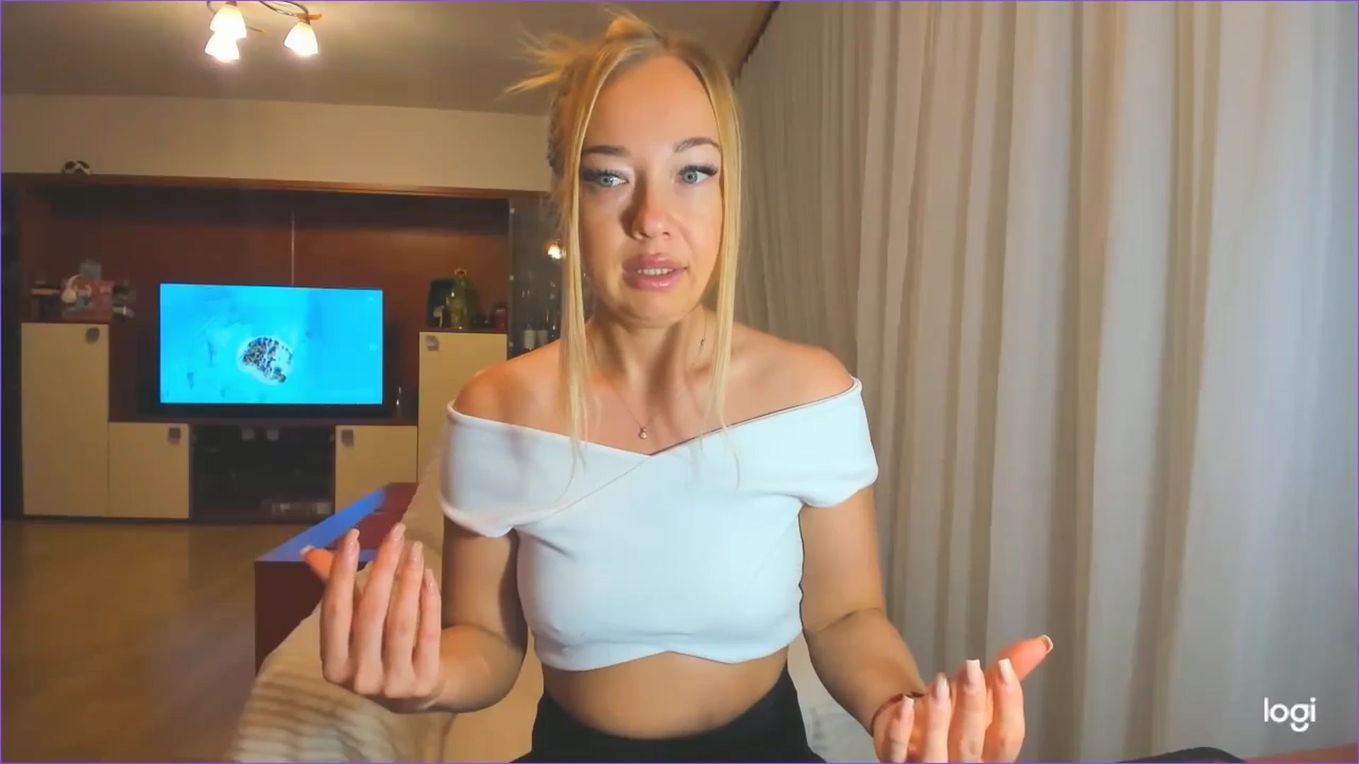 Gallery image thumbnail from FlamingoDream's myfreecams stream on, 07/18/2024, 01:06 image 3 of 20