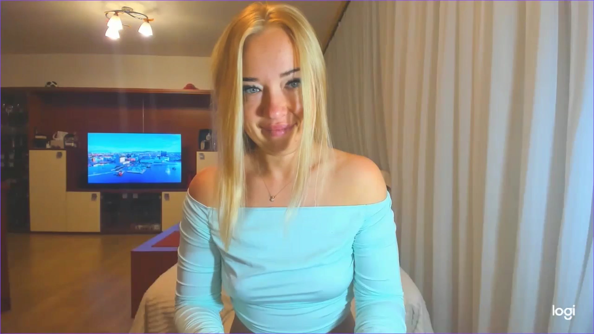 Gallery image thumbnail from FlamingoDream's myfreecams stream on, 07/30/2024, 23:18 image 13 of 20