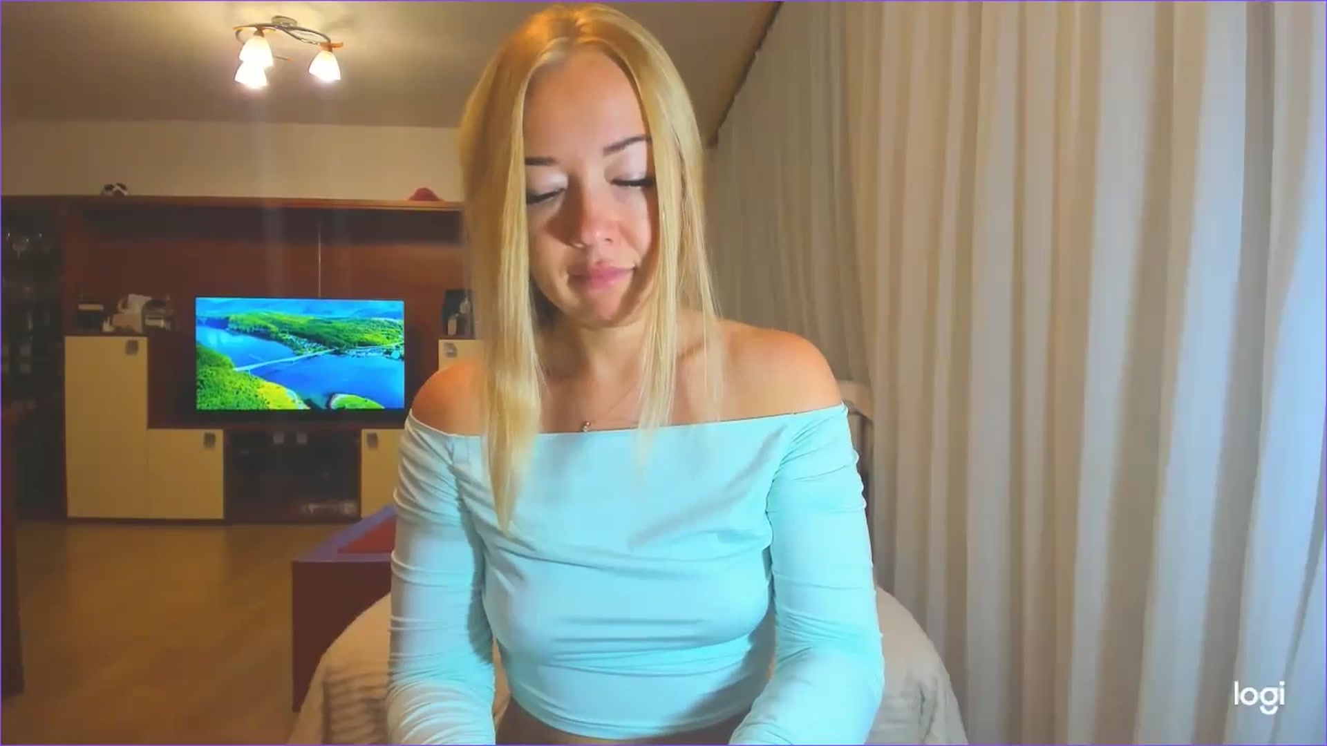 Gallery image thumbnail from FlamingoDream's myfreecams stream on, 07/30/2024, 23:18 image 19 of 20