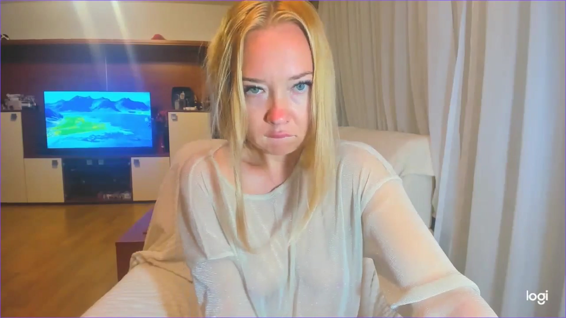 Gallery image thumbnail from FlamingoDream's myfreecams stream on, 08/13/2024, 24:24 image 4 of 20