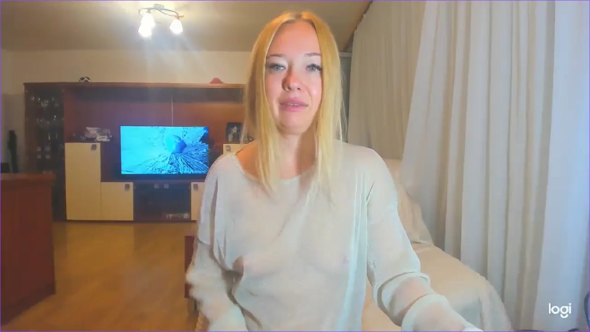 Gallery image thumbnail from FlamingoDream's myfreecams stream on, 08/14/2024, 24:22 image 2 of 20
