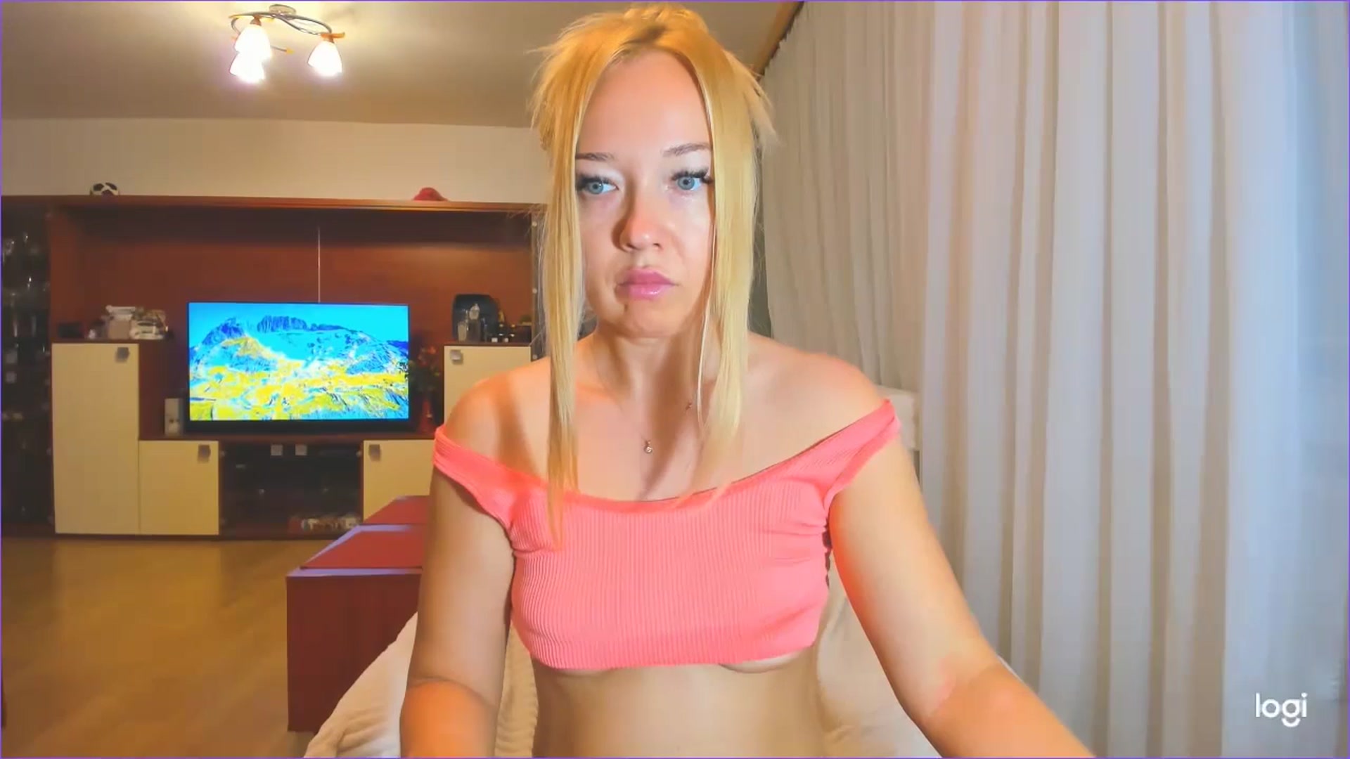 Gallery image thumbnail from FlamingoDream's myfreecams stream on, 08/16/2024, 24:02 image 20 of 20