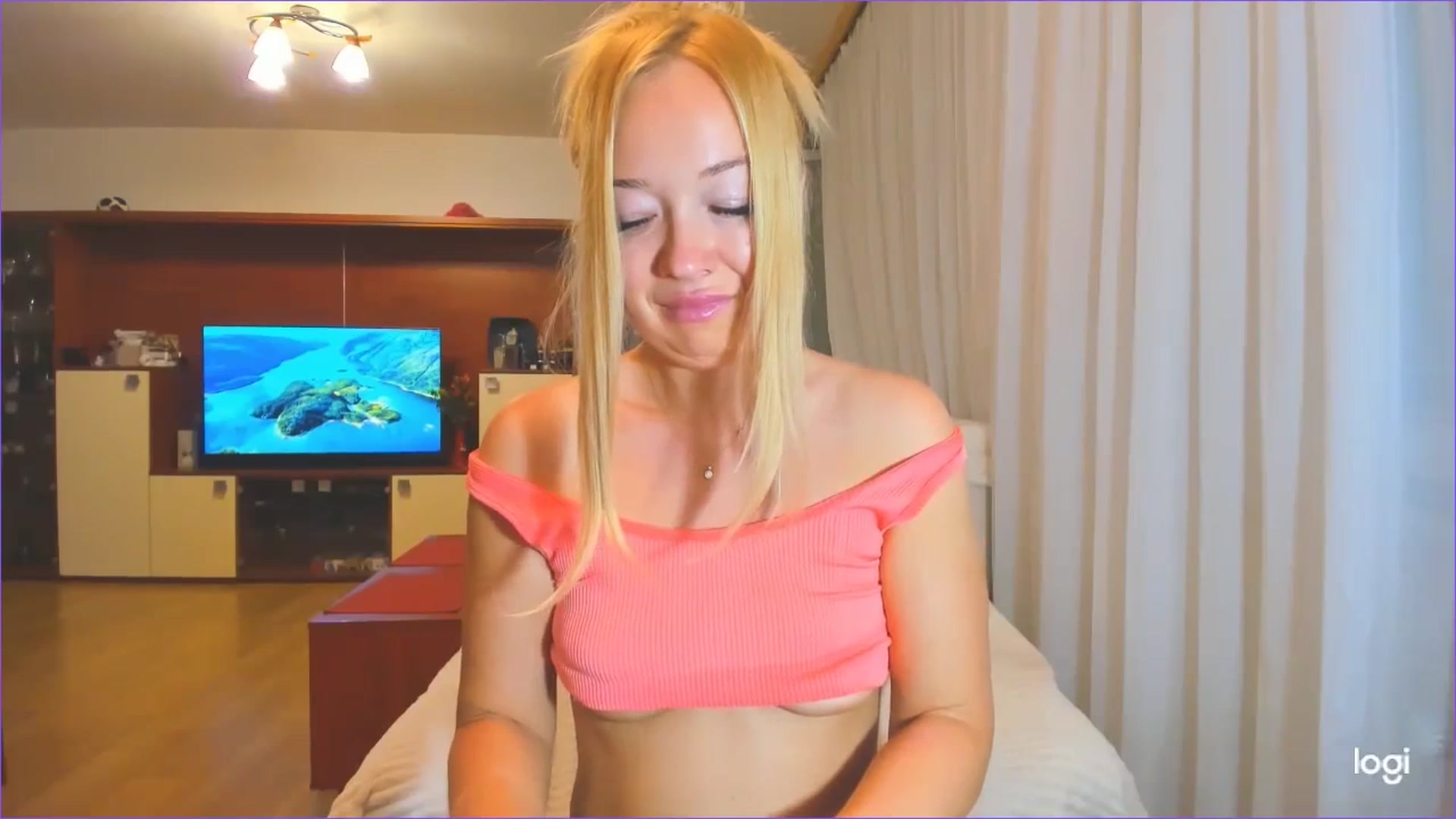Gallery image thumbnail from FlamingoDream's myfreecams stream on, 08/16/2024, 24:02 image 18 of 20
