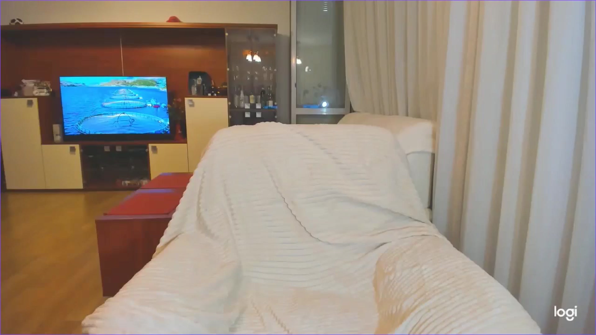 Gallery image thumbnail from FlamingoDream's myfreecams stream on, 08/16/2024, 04:17 image 9 of 20