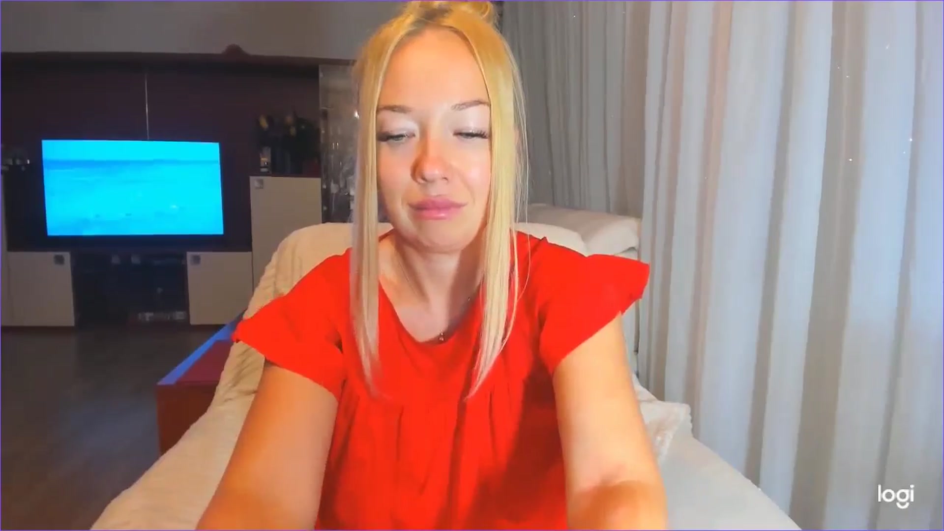 Gallery image thumbnail from FlamingoDream's myfreecams stream on, 09/07/2024, 03:25 image 19 of 20