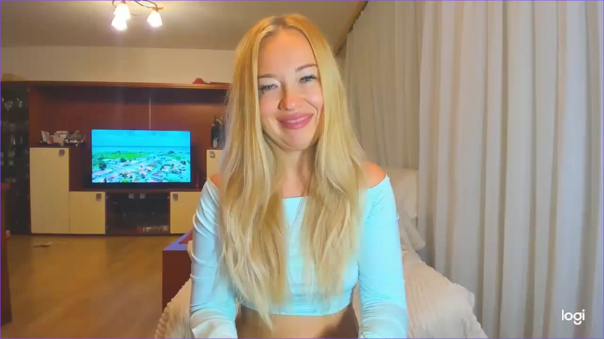 Gallery image thumbnail from FlamingoDream's myfreecams stream on, 09/11/2024, 01:23 image 19 of 20