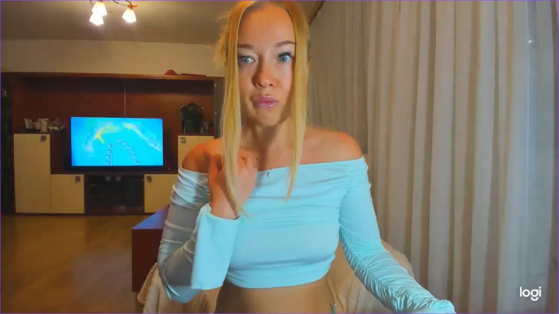 Gallery image thumbnail from FlamingoDream's myfreecams stream on, 09/12/2024, 21:52 image 3 of 20