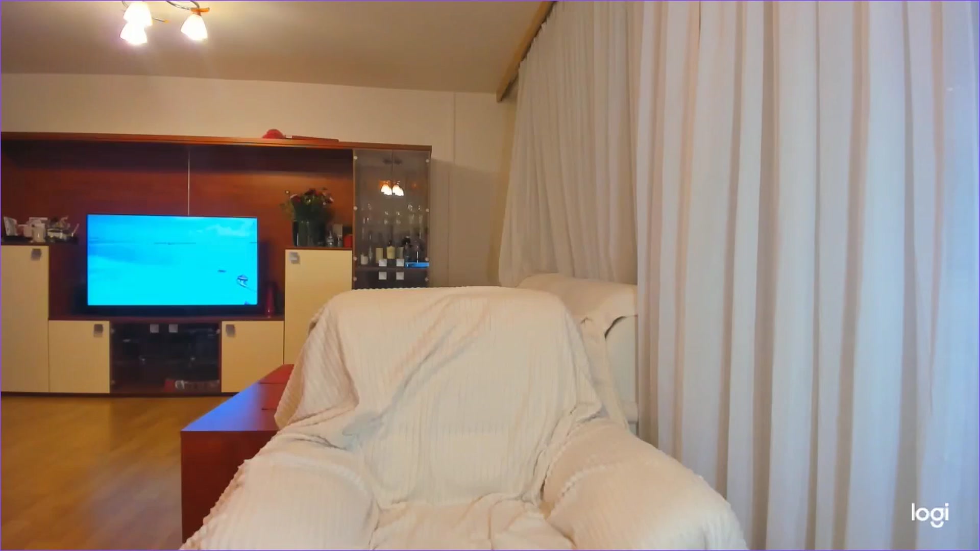 Gallery image thumbnail from FlamingoDream's myfreecams stream on, 09/12/2024, 23:32 image 17 of 20
