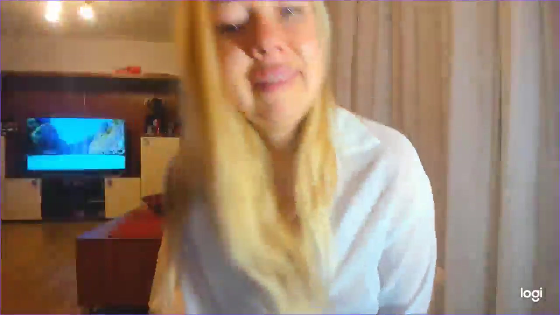 Gallery image thumbnail from FlamingoDream's myfreecams stream on, 09/26/2024, 23:37 image 14 of 20