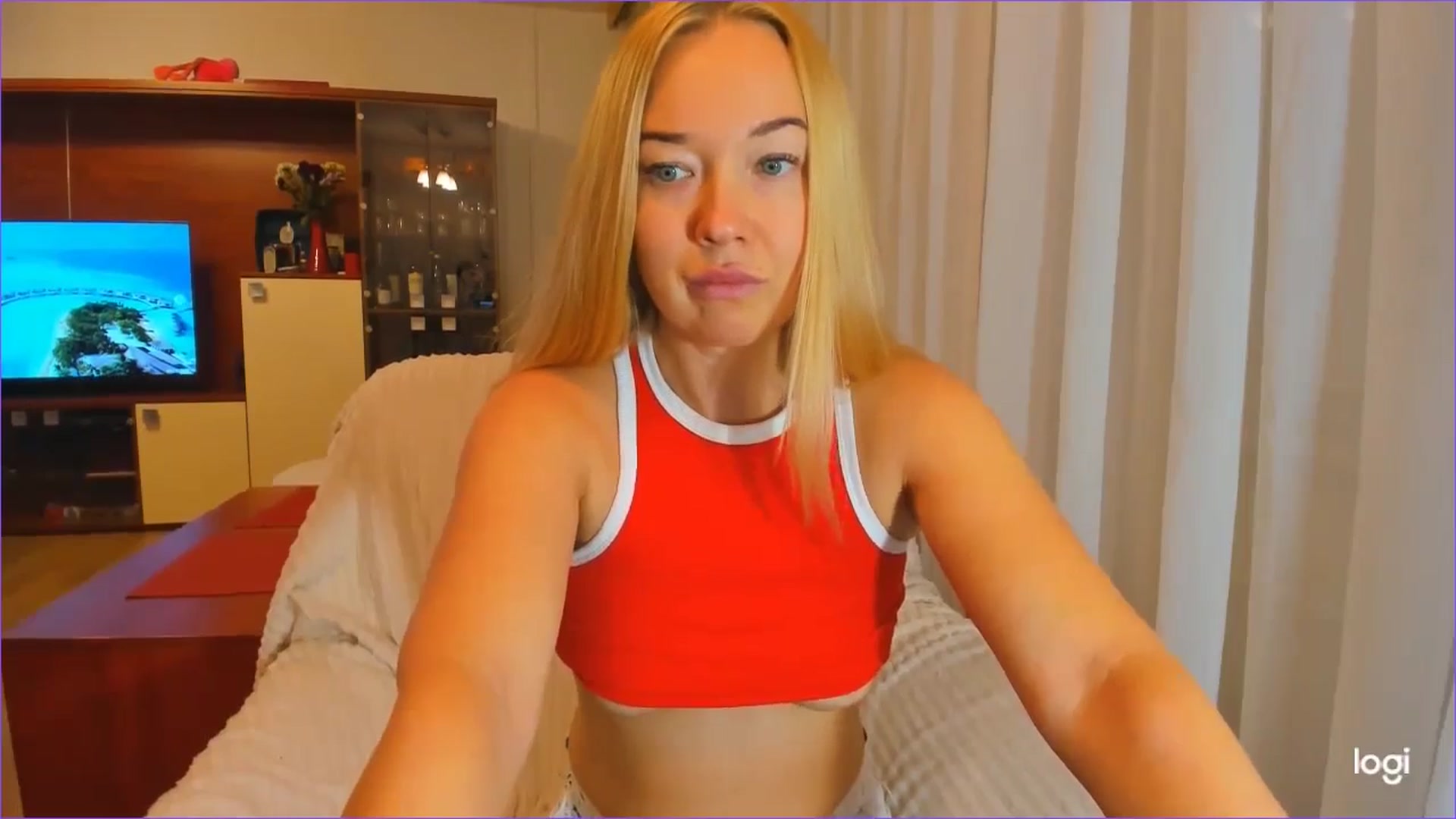 Gallery image thumbnail from FlamingoDream's myfreecams stream on, 10/02/2024, 24:02 image 9 of 20