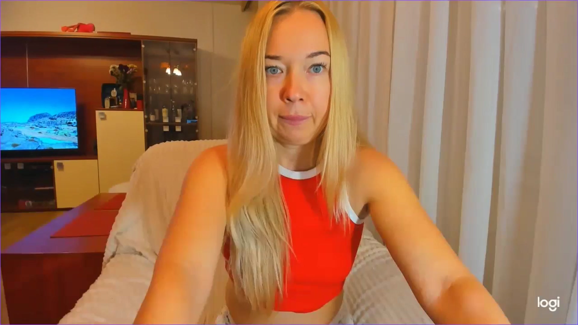 Gallery image thumbnail from FlamingoDream's myfreecams stream on, 10/02/2024, 24:02 image 8 of 20