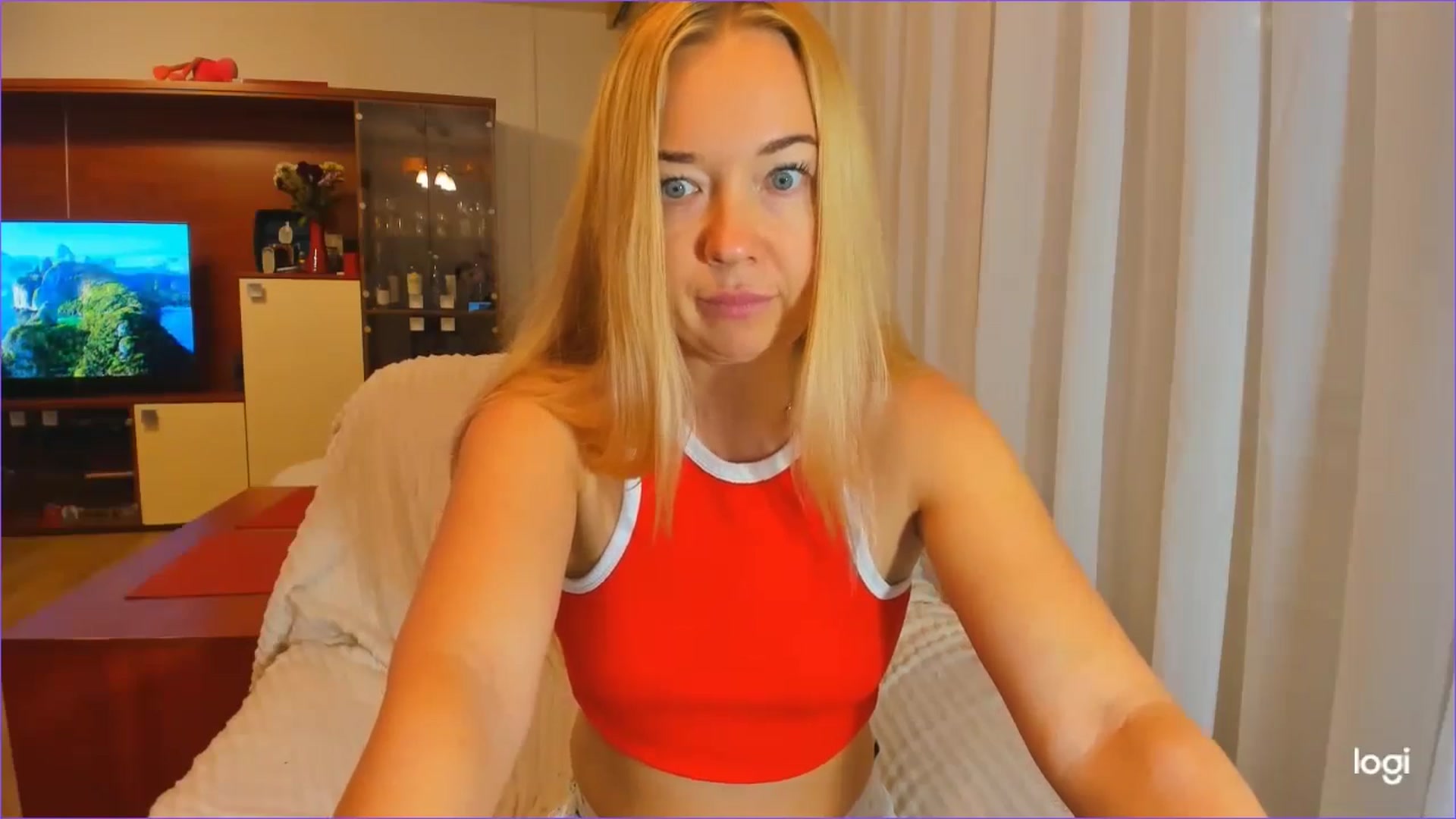 Gallery image thumbnail from FlamingoDream's myfreecams stream on, 10/02/2024, 24:02 image 11 of 20