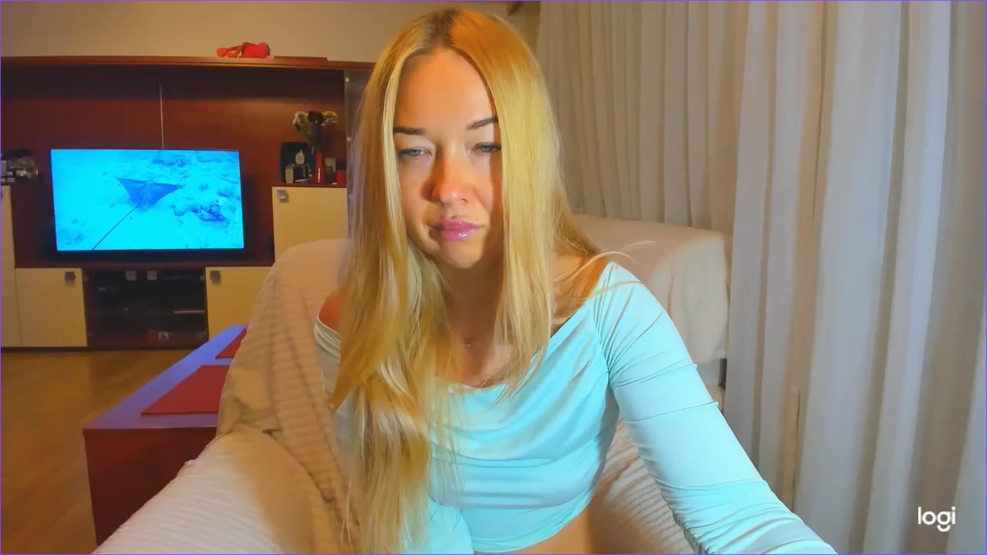 Gallery image thumbnail from FlamingoDream's myfreecams stream on, 10/03/2024, 02:37 image 1 of 20