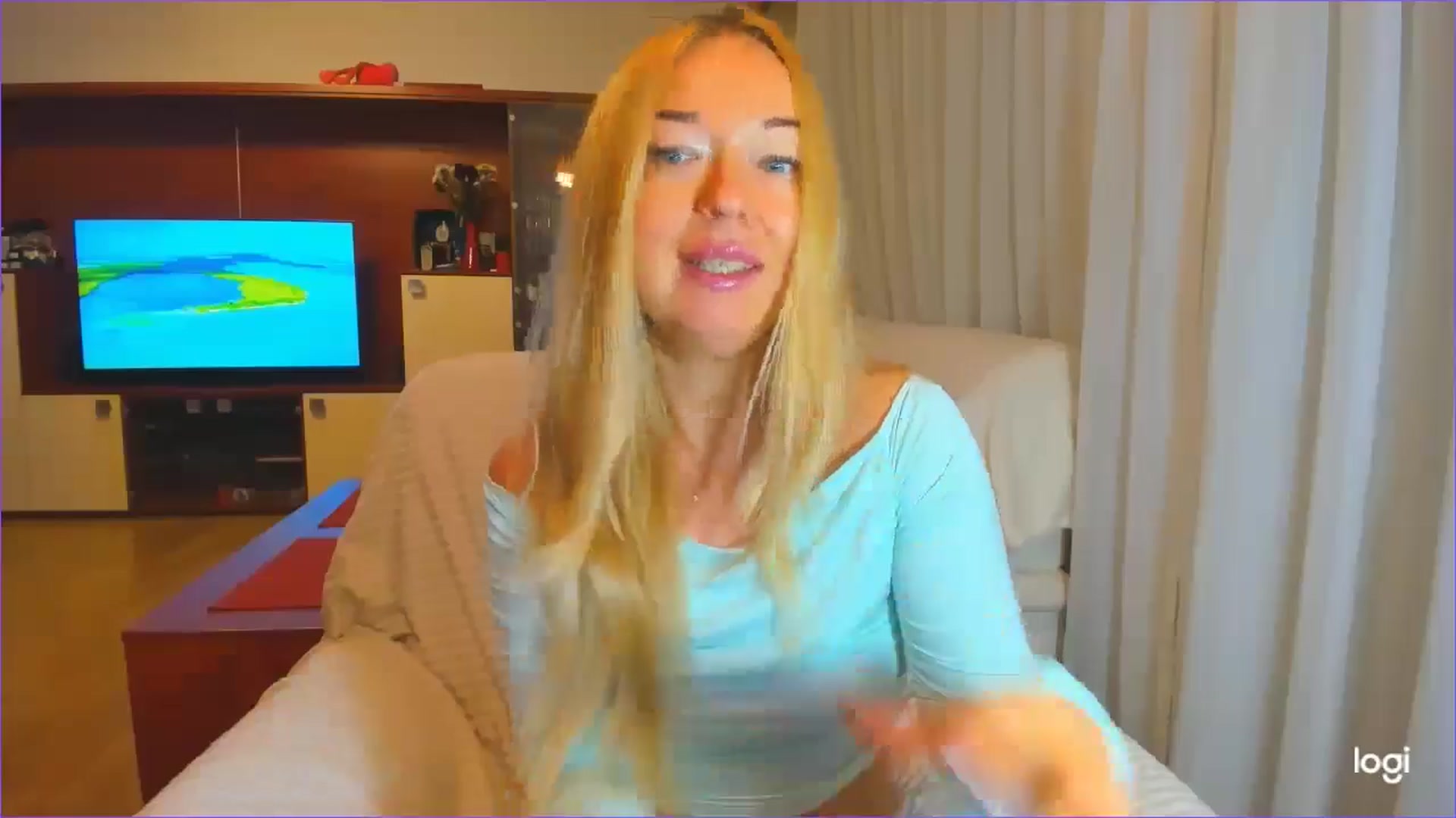 Gallery image thumbnail from FlamingoDream's myfreecams stream on, 10/03/2024, 02:37 image 11 of 20