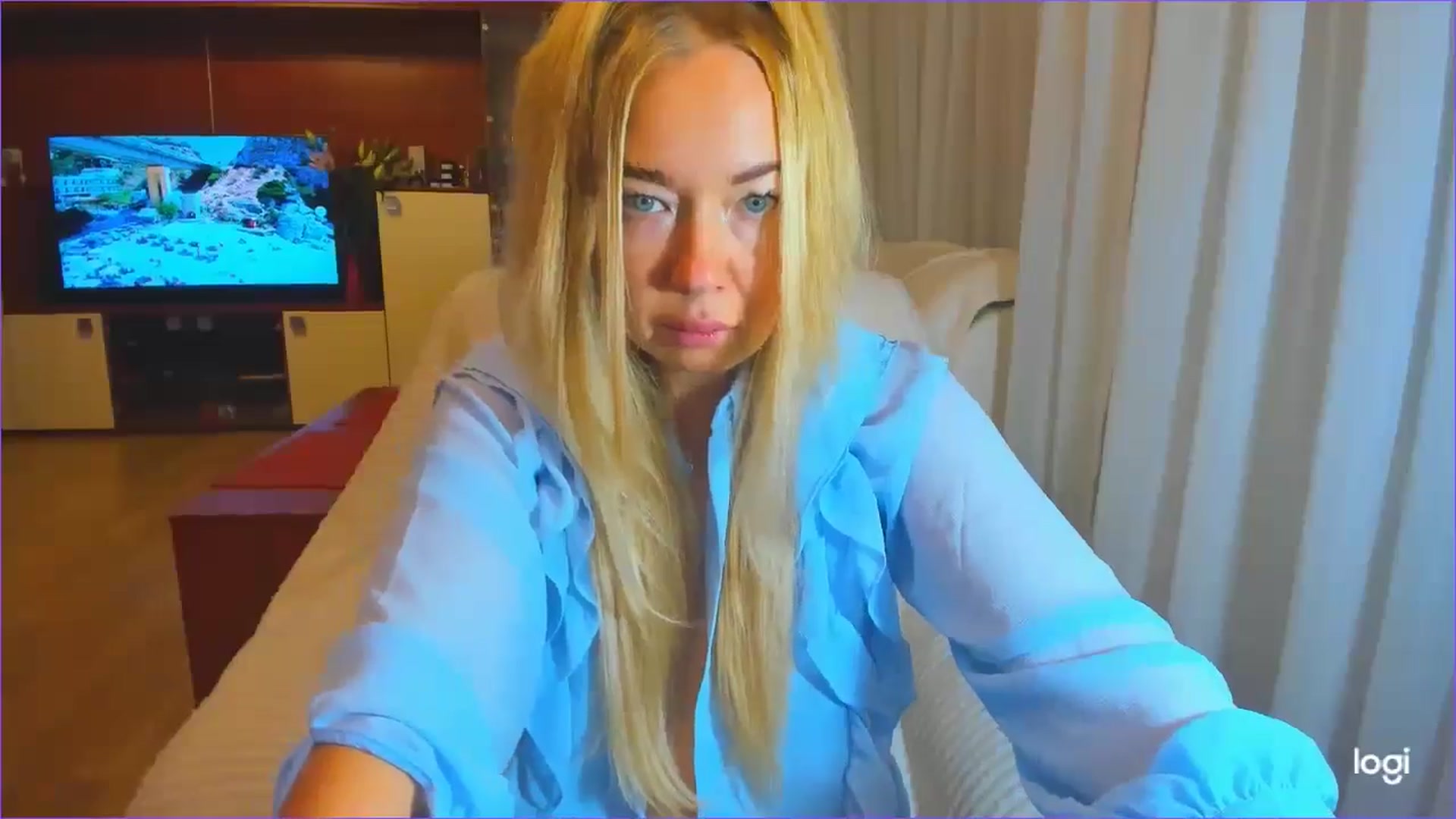 Gallery image thumbnail from FlamingoDream's myfreecams stream on, 10/07/2024, 23:09 image 13 of 20