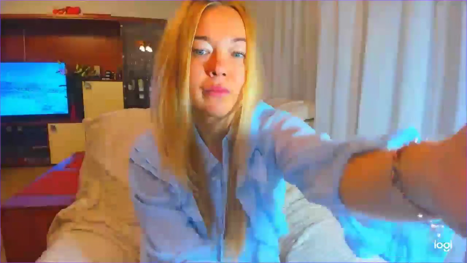 Gallery image thumbnail from FlamingoDream's myfreecams stream on, 10/08/2024, 03:01 image 18 of 20