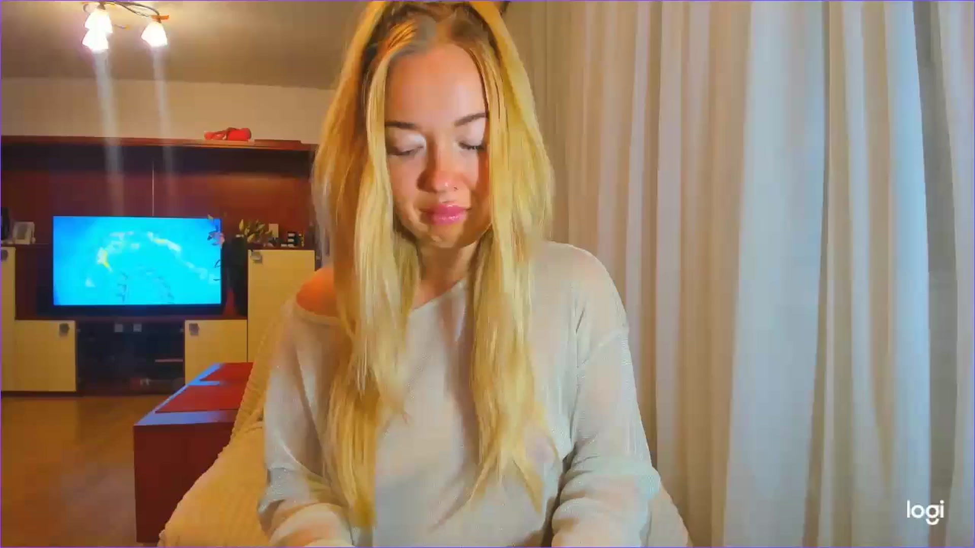 Gallery image thumbnail from FlamingoDream's myfreecams stream on, 10/09/2024, 21:53 image 7 of 20