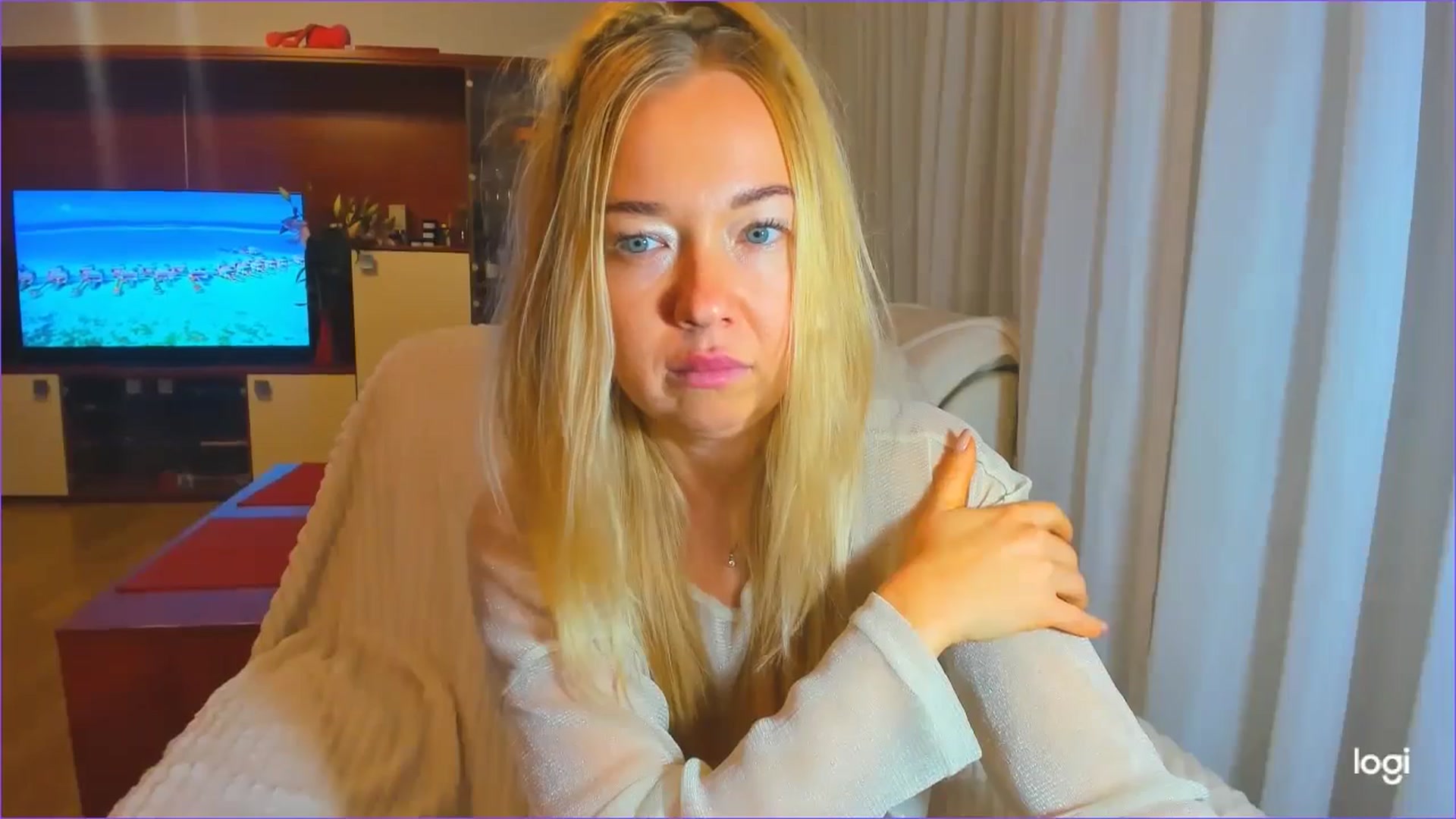 Gallery image thumbnail from FlamingoDream's myfreecams stream on, 10/09/2024, 22:56 image 8 of 20