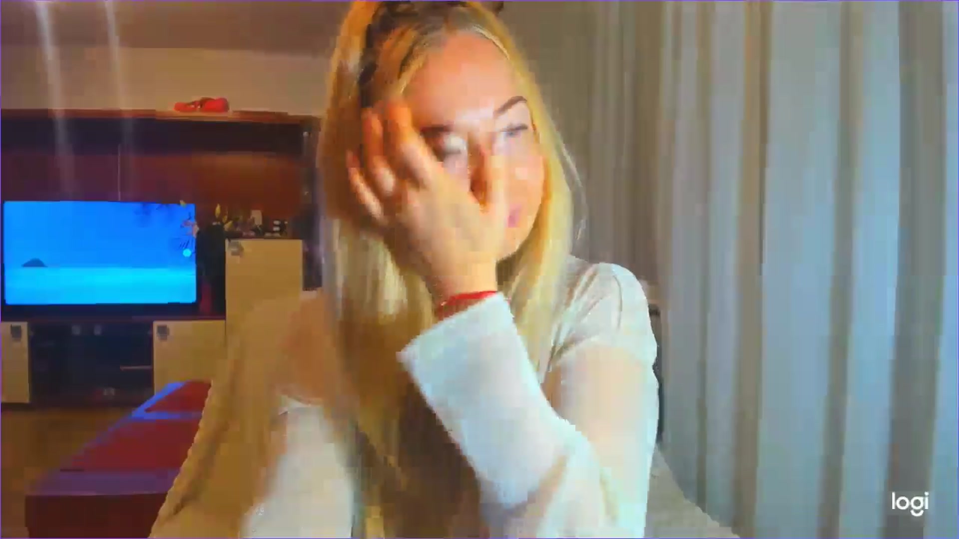 Gallery image thumbnail from FlamingoDream's myfreecams stream on, 10/10/2024, 24:02 image 2 of 20