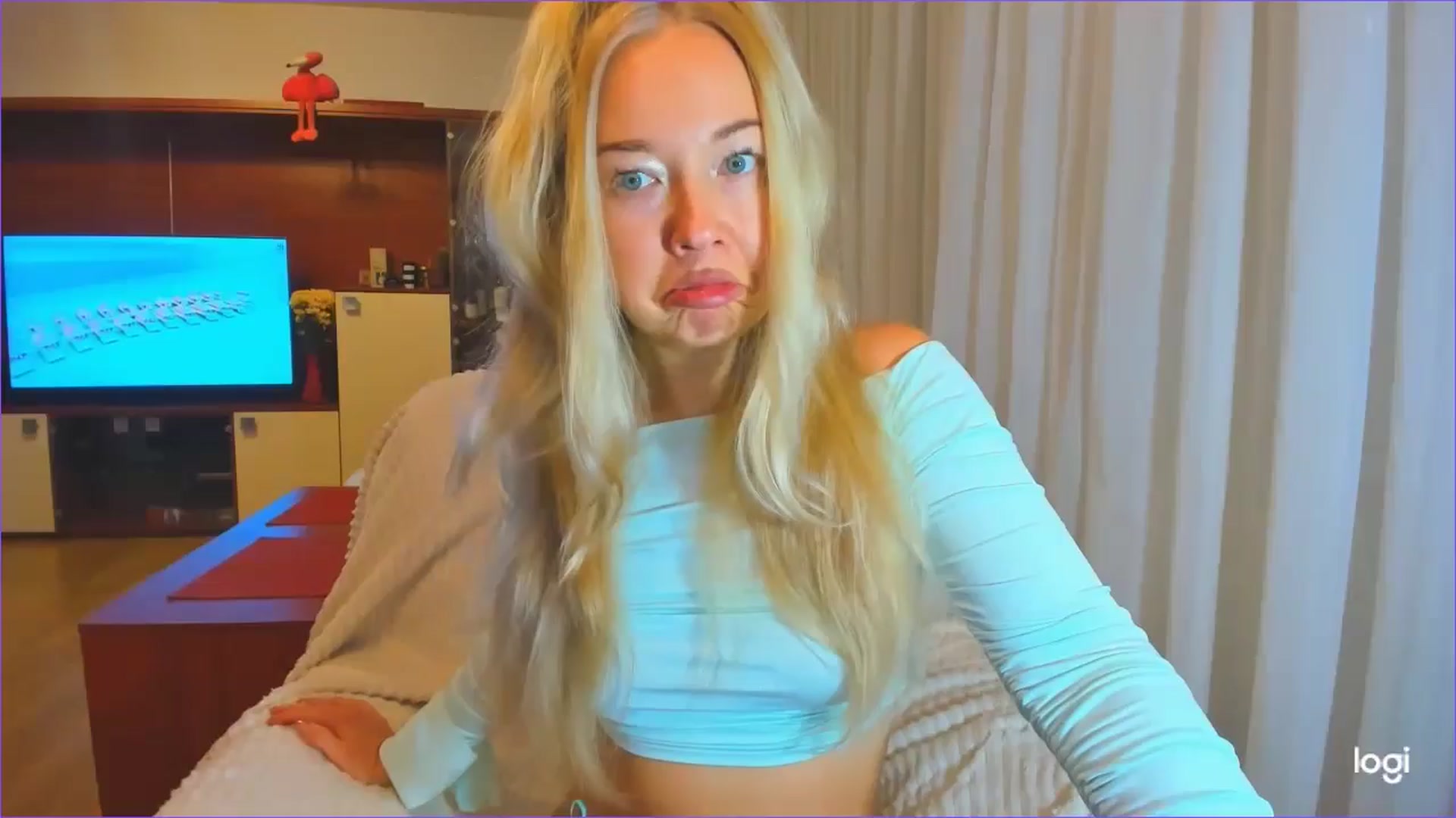 Gallery image thumbnail from FlamingoDream's myfreecams stream on, 10/16/2024, 20:22 image 1 of 20