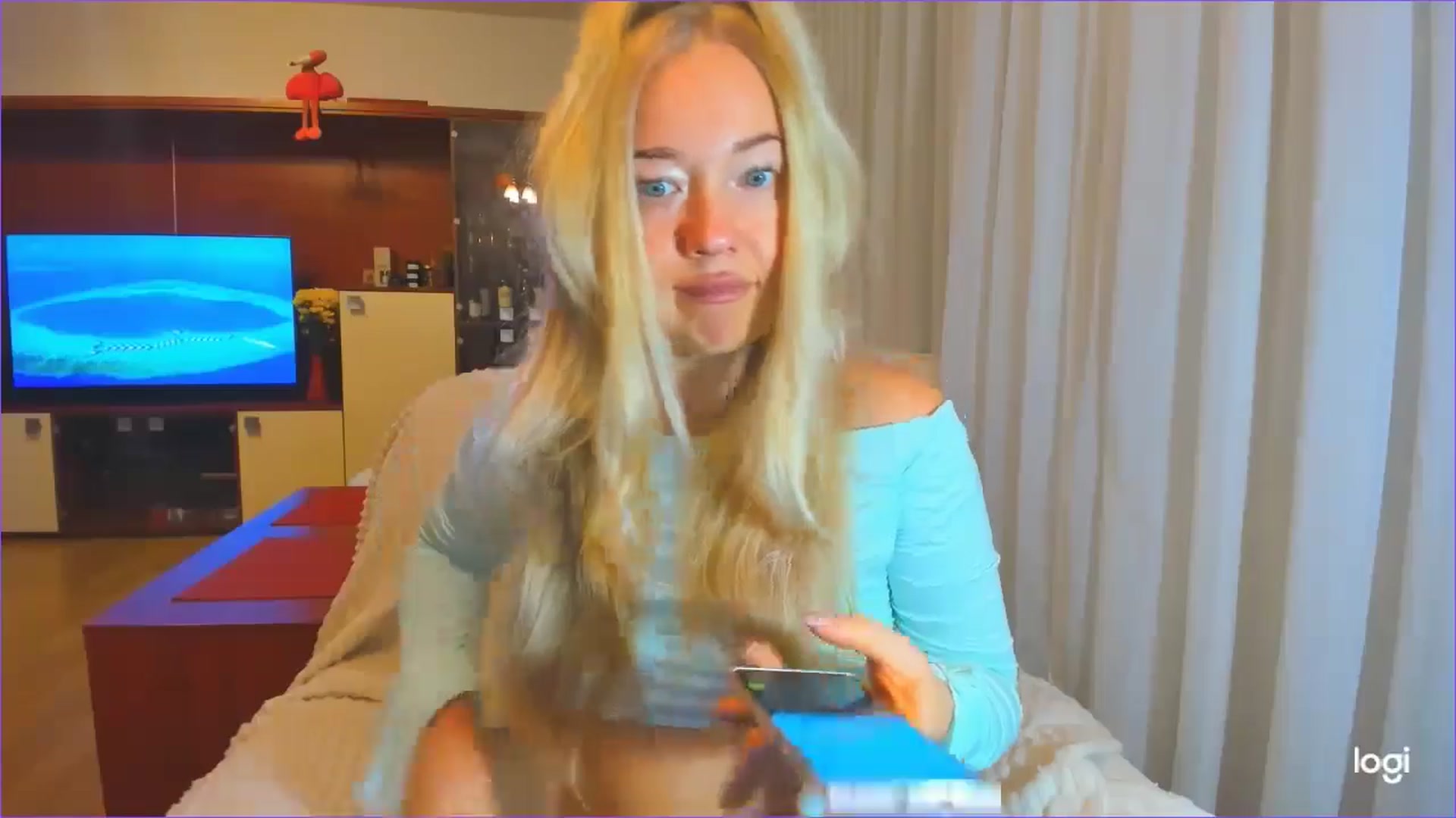 Gallery image thumbnail from FlamingoDream's myfreecams stream on, 10/16/2024, 20:47 image 5 of 20