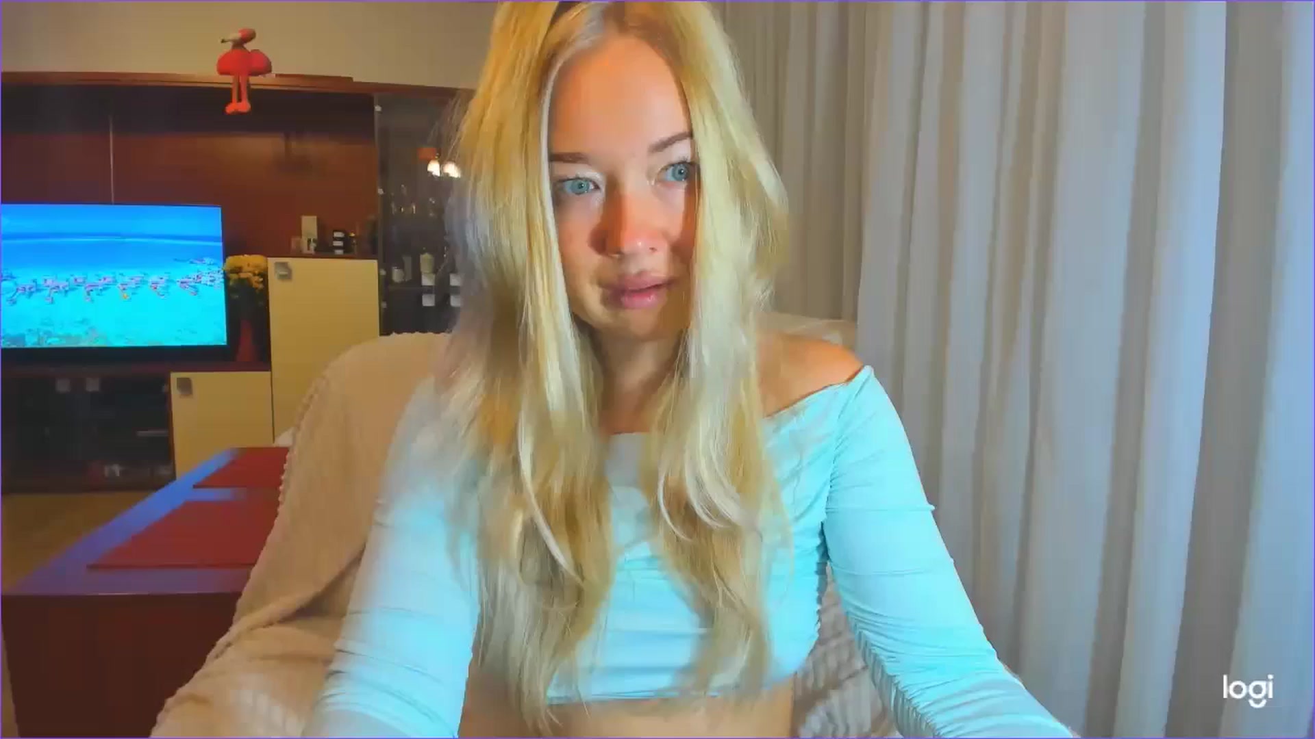 Gallery image thumbnail from FlamingoDream's myfreecams stream on, 10/16/2024, 21:41 image 11 of 20