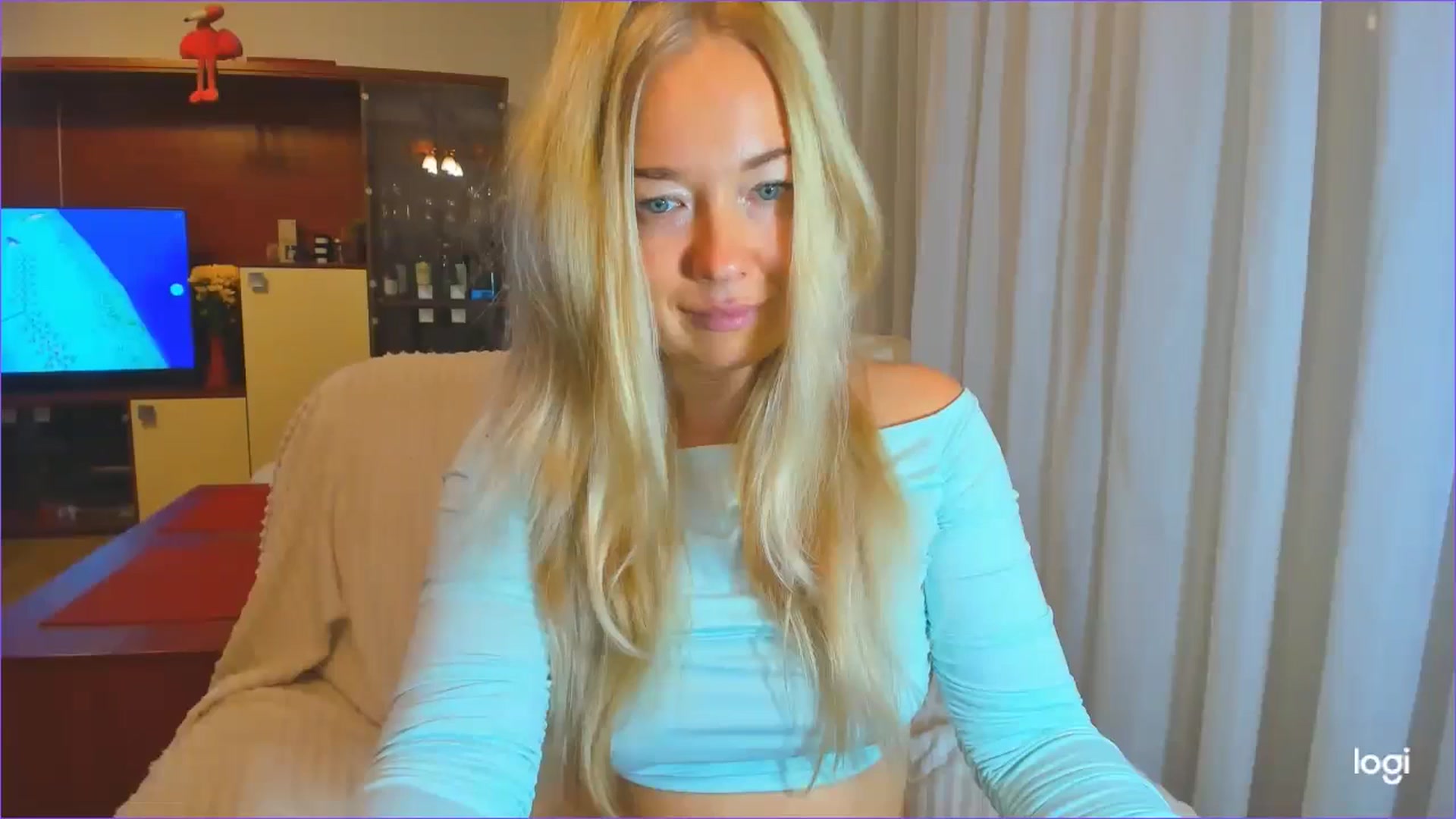 Gallery image thumbnail from FlamingoDream's myfreecams stream on, 10/17/2024, 24:22 image 5 of 20