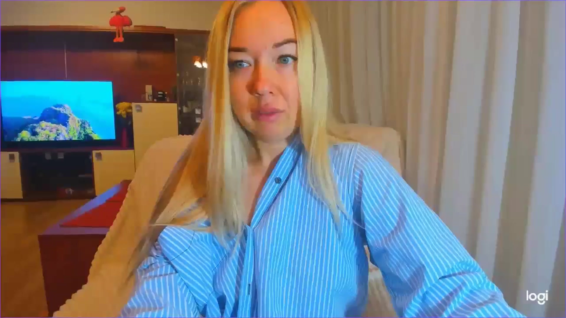Gallery image thumbnail from FlamingoDream's myfreecams stream on, 10/23/2024, 24:36 image 20 of 20