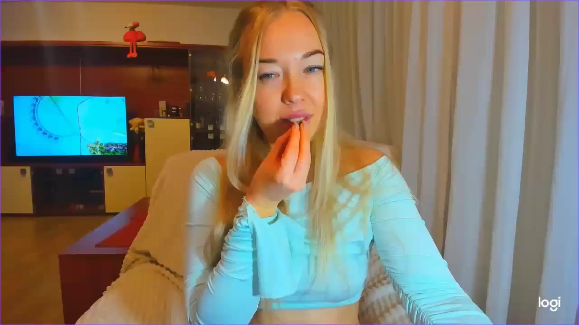 Gallery image thumbnail from FlamingoDream's myfreecams stream on, 10/24/2024, 24:05 image 7 of 20