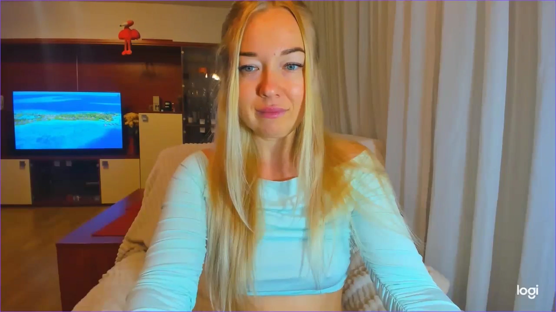 Gallery image thumbnail from FlamingoDream's myfreecams stream on, 10/24/2024, 24:05 image 3 of 20