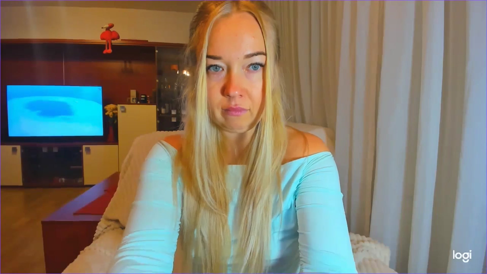 Gallery image thumbnail from FlamingoDream's myfreecams stream on, 10/24/2024, 24:05 image 19 of 20