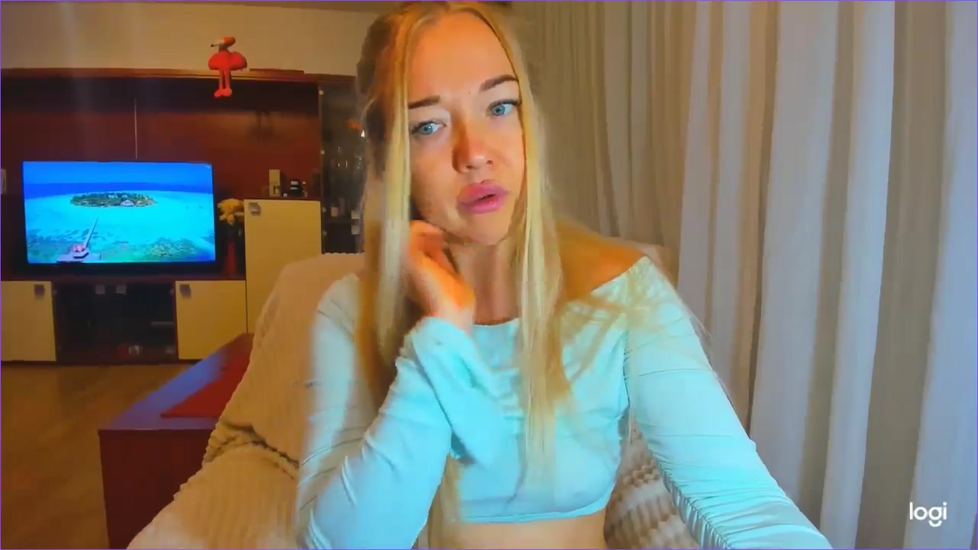 Gallery image thumbnail from FlamingoDream's myfreecams stream on, 10/24/2024, 24:05 image 5 of 20