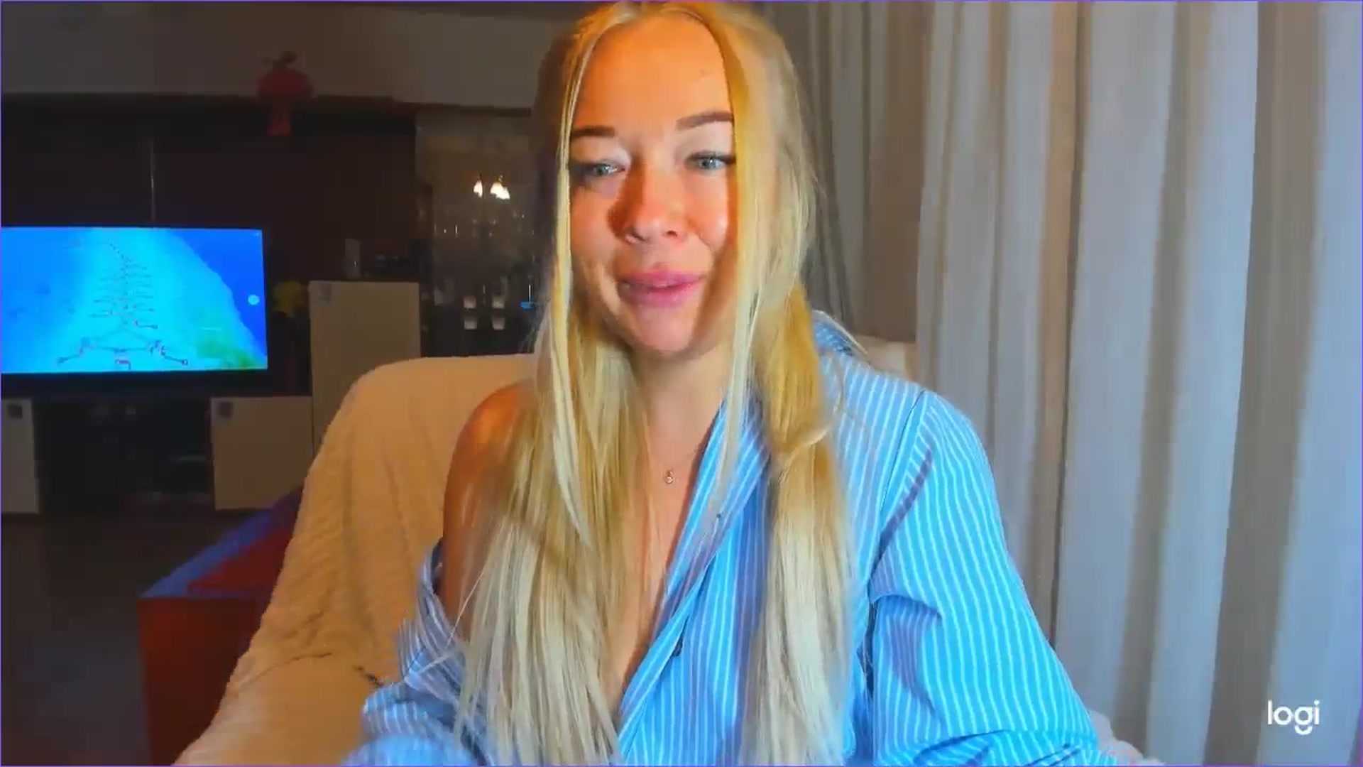 Gallery image thumbnail from FlamingoDream's myfreecams stream on, 10/25/2024, 02:26 image 3 of 20