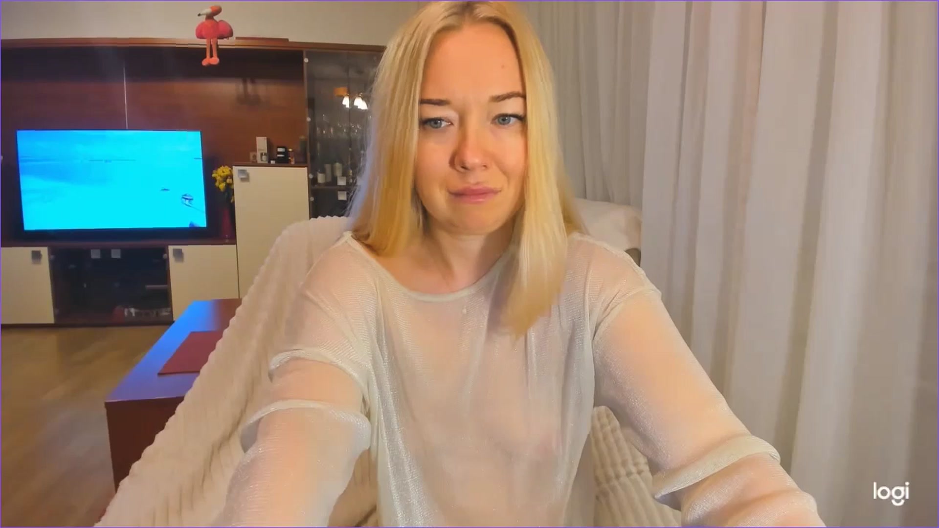 Gallery image thumbnail from FlamingoDream's myfreecams stream on, 10/29/2024, 03:05 image 3 of 20