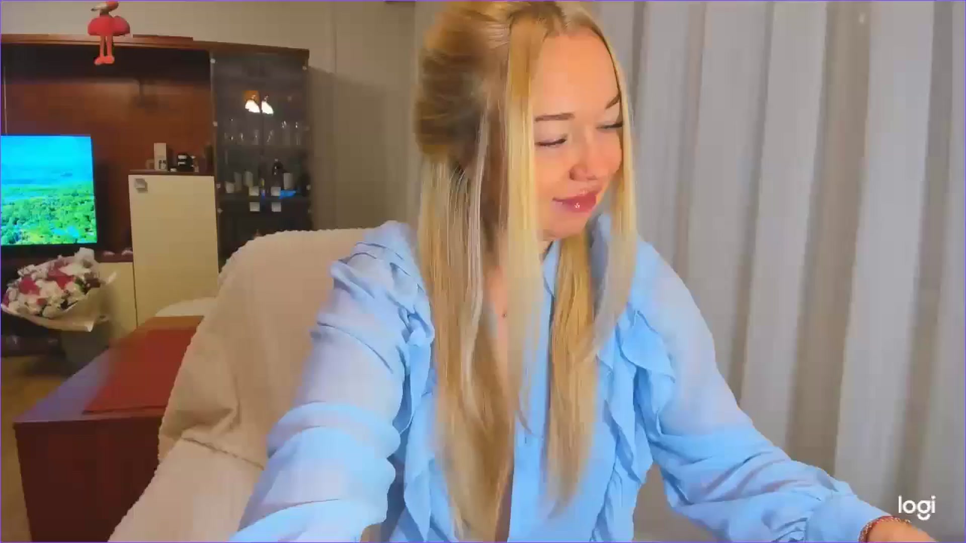 Gallery image thumbnail from FlamingoDream's myfreecams stream on, 11/04/2024, 21:06 image 16 of 20