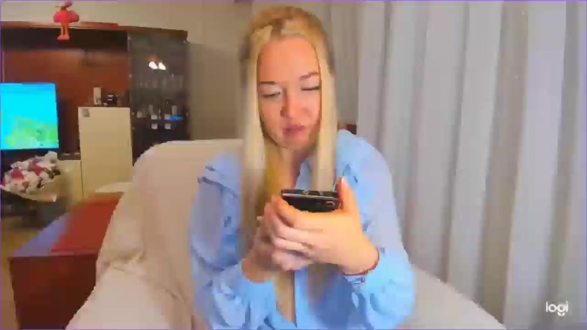 Gallery image thumbnail from FlamingoDream's myfreecams stream on, 11/04/2024, 21:06 image 18 of 20