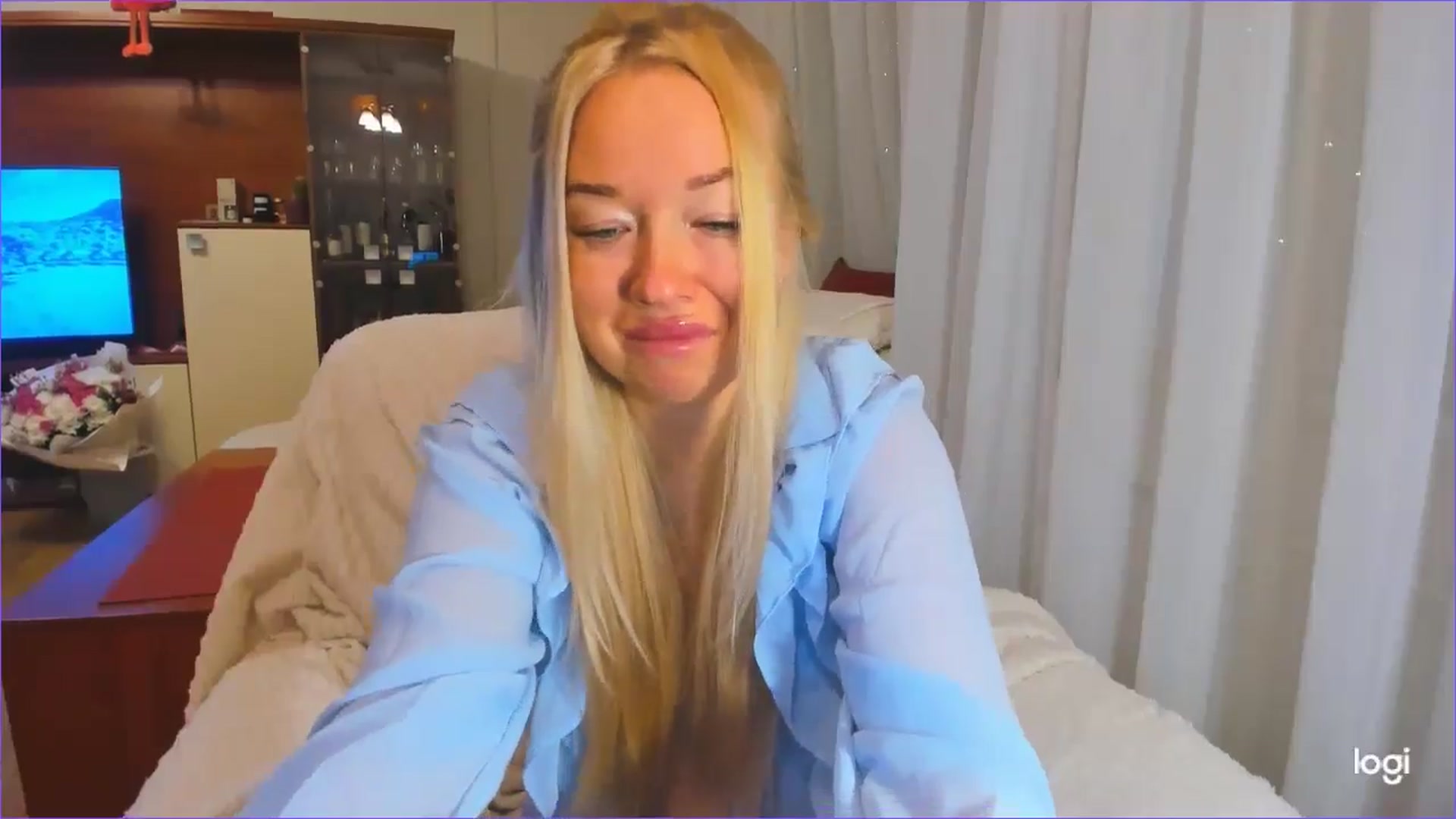 Gallery image thumbnail from FlamingoDream's myfreecams stream on, 11/04/2024, 22:51 image 11 of 20