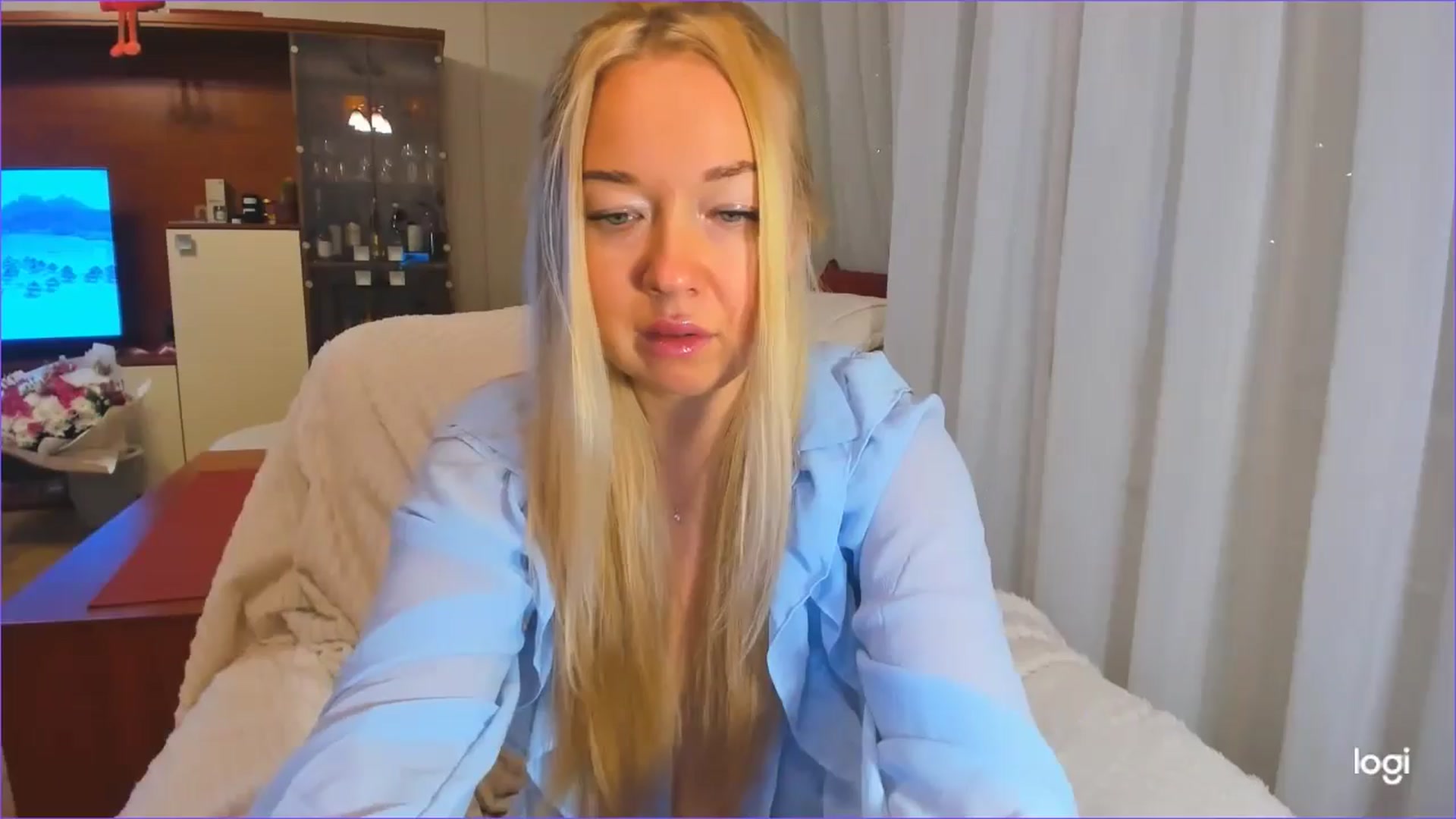 Gallery image thumbnail from FlamingoDream's myfreecams stream on, 11/04/2024, 22:51 image 16 of 20