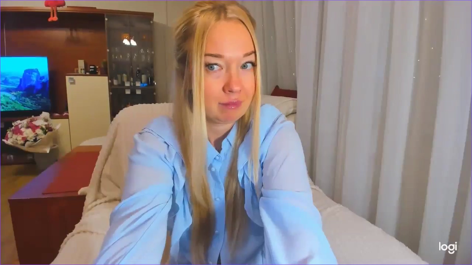 Gallery image thumbnail from FlamingoDream's myfreecams stream on, 11/05/2024, 01:53 image 13 of 20