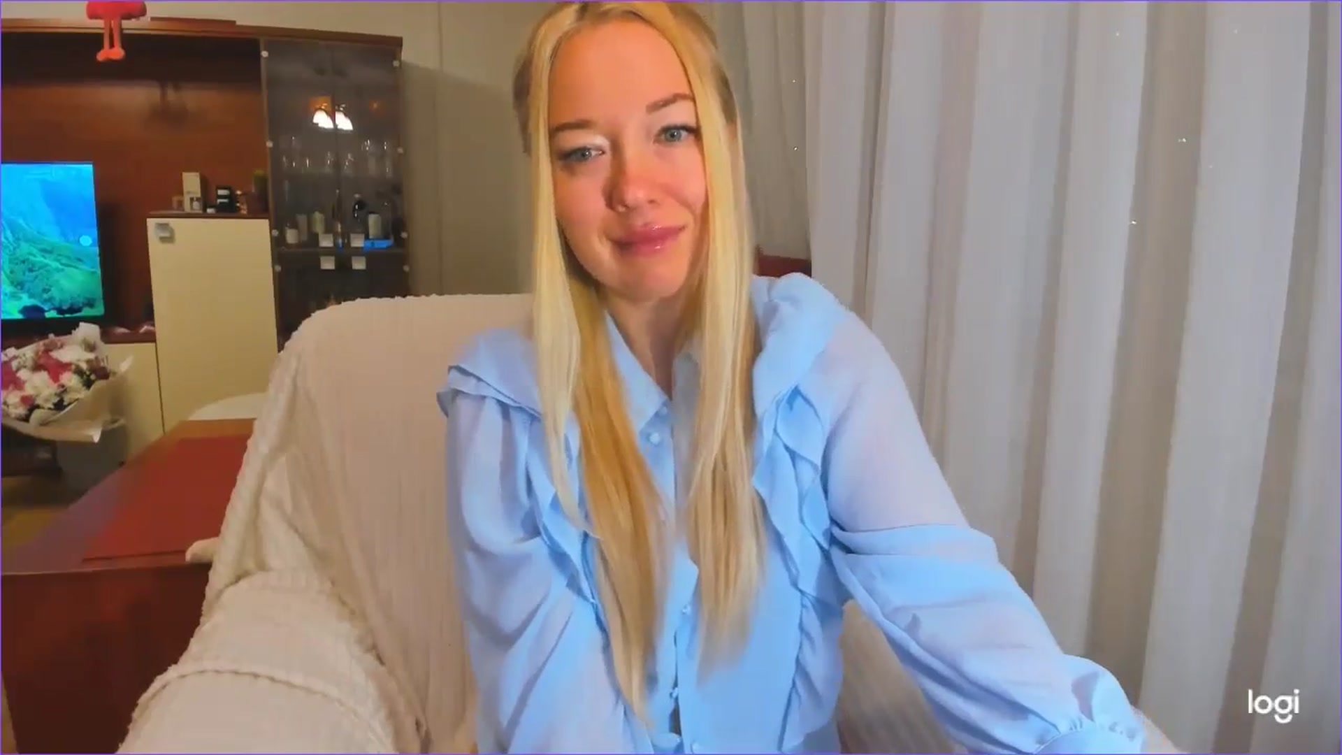 Gallery image thumbnail from FlamingoDream's myfreecams stream on, 11/05/2024, 01:53 image 17 of 20