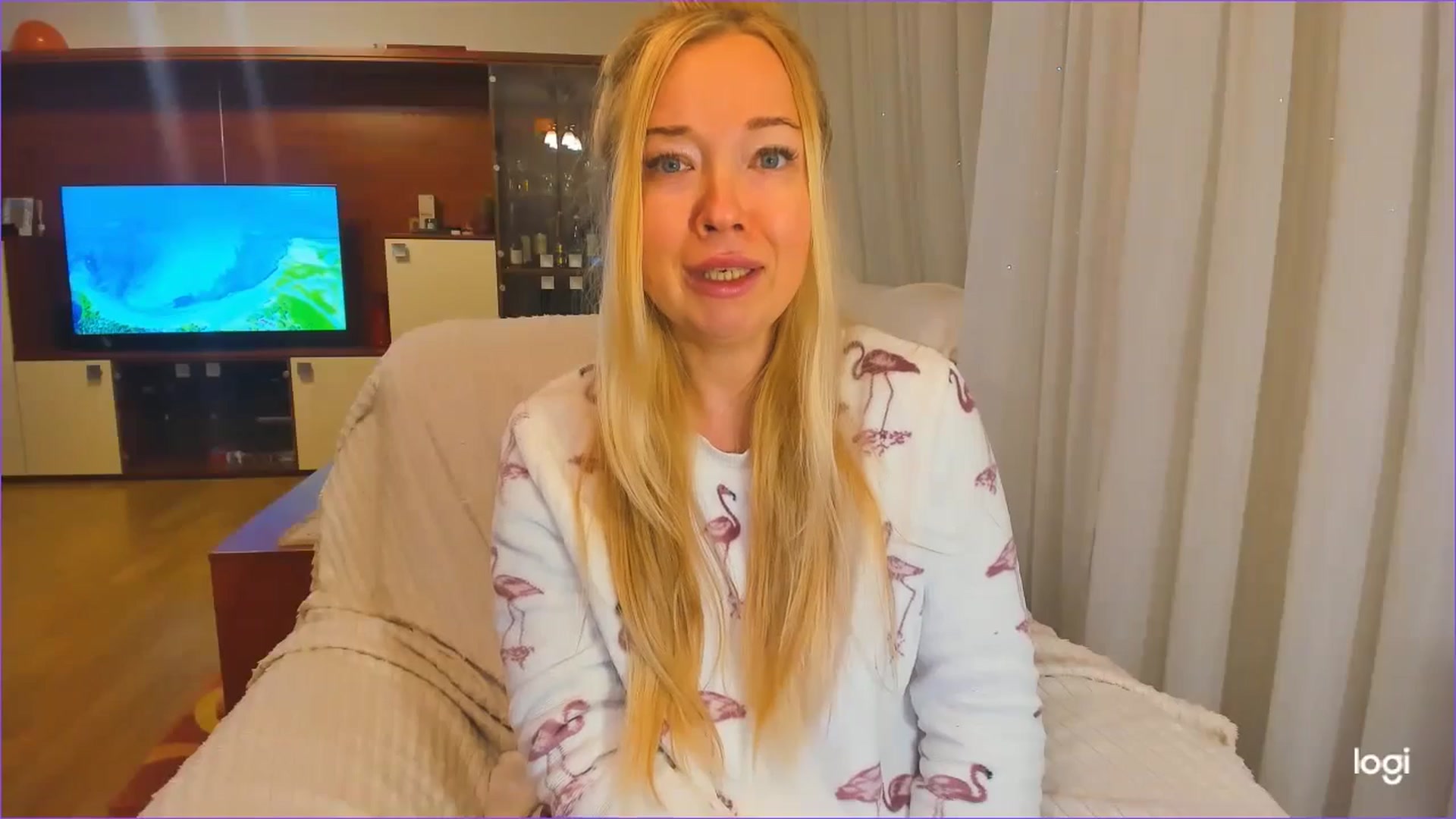Gallery image thumbnail from FlamingoDream's myfreecams stream on, 11/14/2024, 03:23 image 10 of 20