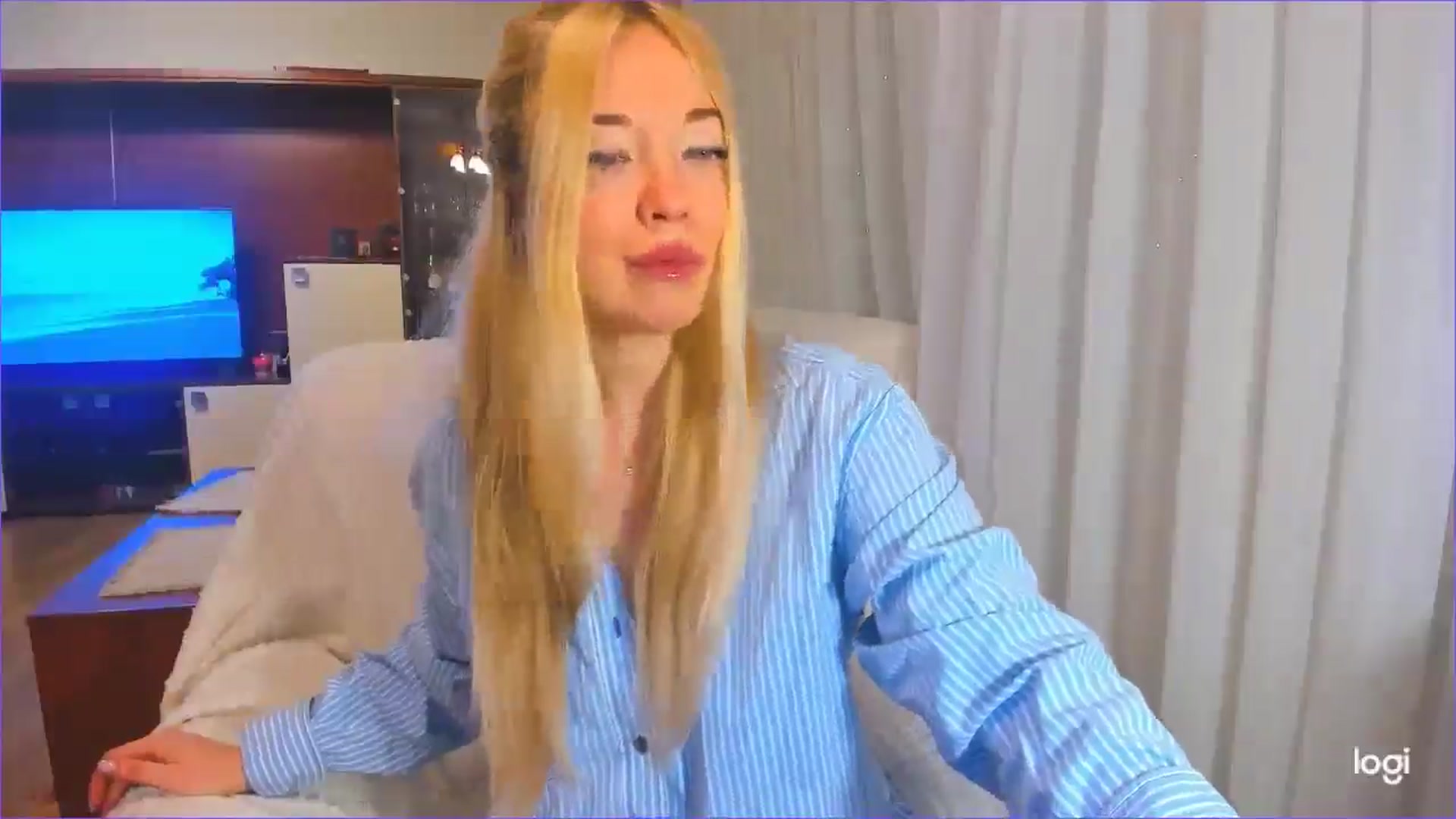 Gallery image thumbnail from FlamingoDream's myfreecams stream on, 12/02/2024, 21:47 image 2 of 20