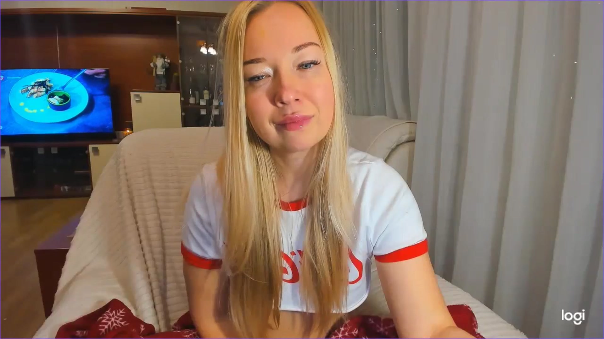 Gallery image thumbnail from FlamingoDream's myfreecams stream on, 12/11/2024, 03:00 image 10 of 20