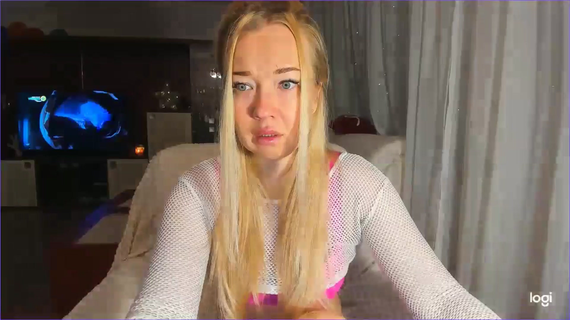 Gallery image thumbnail from FlamingoDream's myfreecams stream on, 12/27/2024, 22:09 image 5 of 20