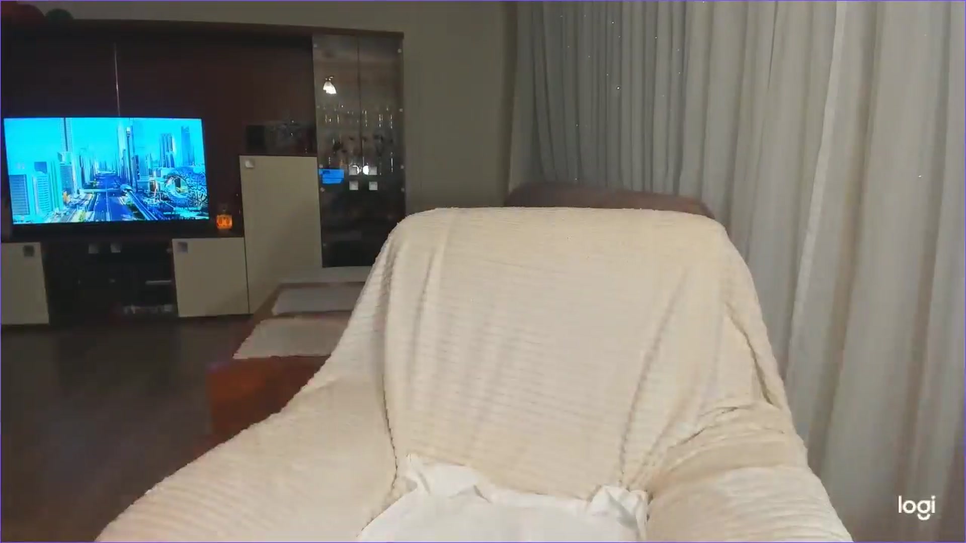 Gallery image thumbnail from FlamingoDream's myfreecams stream on, 01/09/2025, 01:15 image 5 of 20