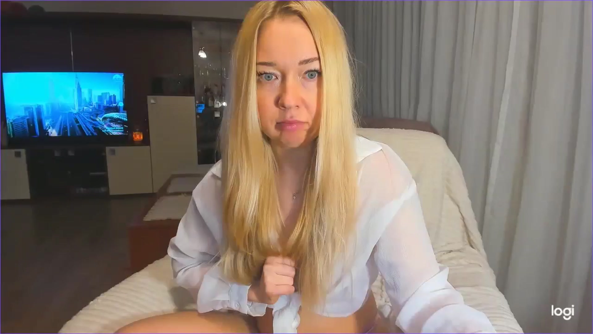 Gallery image thumbnail from FlamingoDream's myfreecams stream on, 01/09/2025, 01:15 image 8 of 20