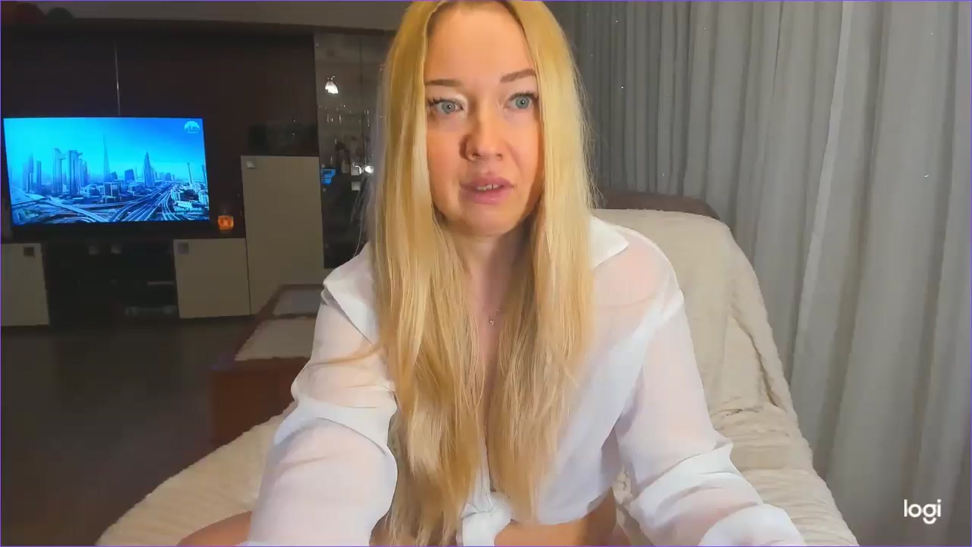 Gallery image thumbnail from FlamingoDream's myfreecams stream on, 01/09/2025, 01:15 image 4 of 20