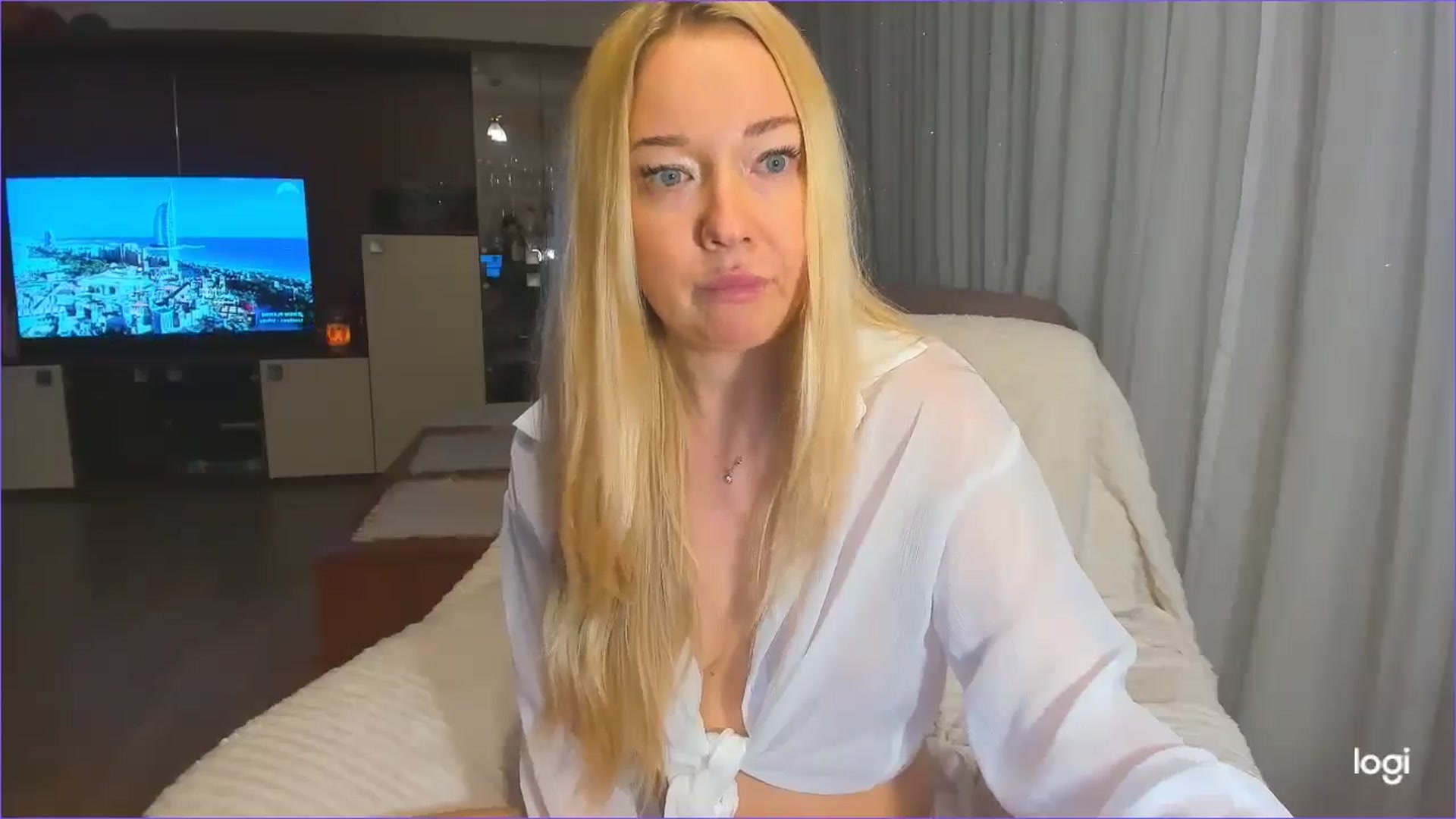 Gallery image thumbnail from FlamingoDream's myfreecams stream on, 01/09/2025, 01:15 image 17 of 20