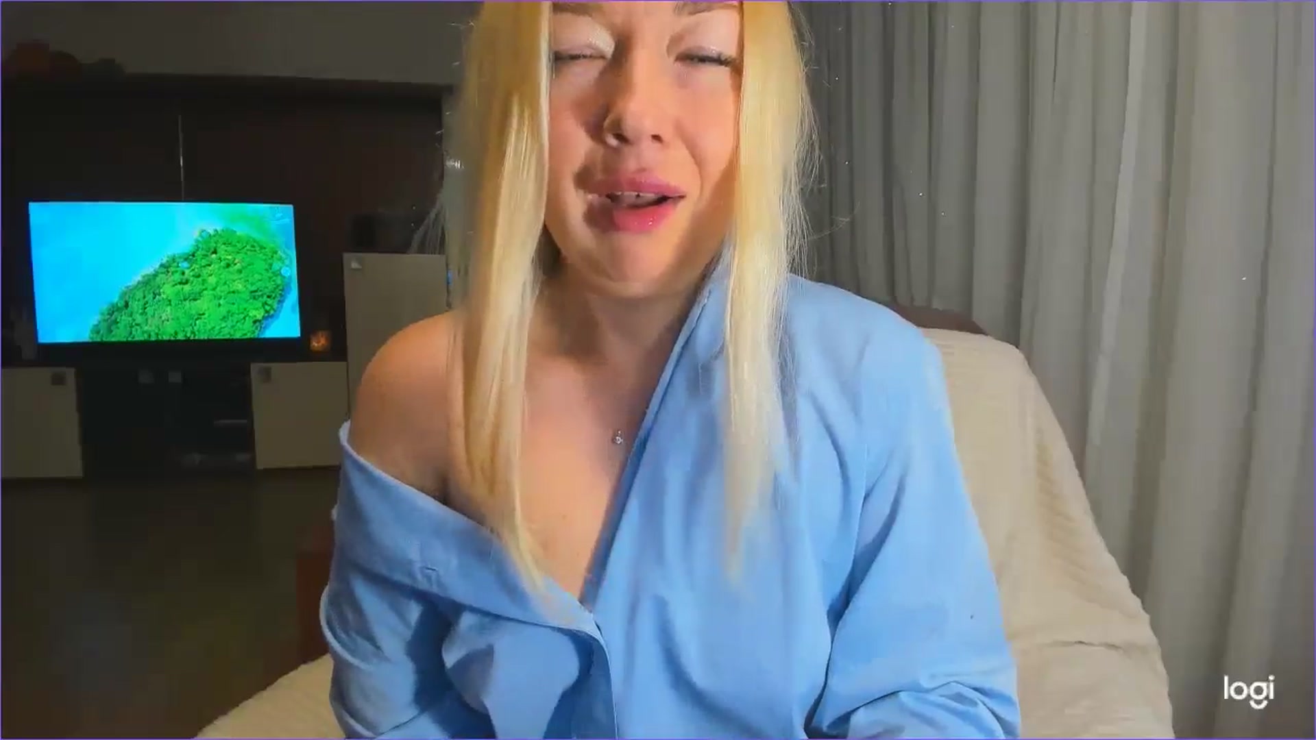 Gallery image thumbnail from FlamingoDream's myfreecams stream on, 01/09/2025, 21:57 image 3 of 20