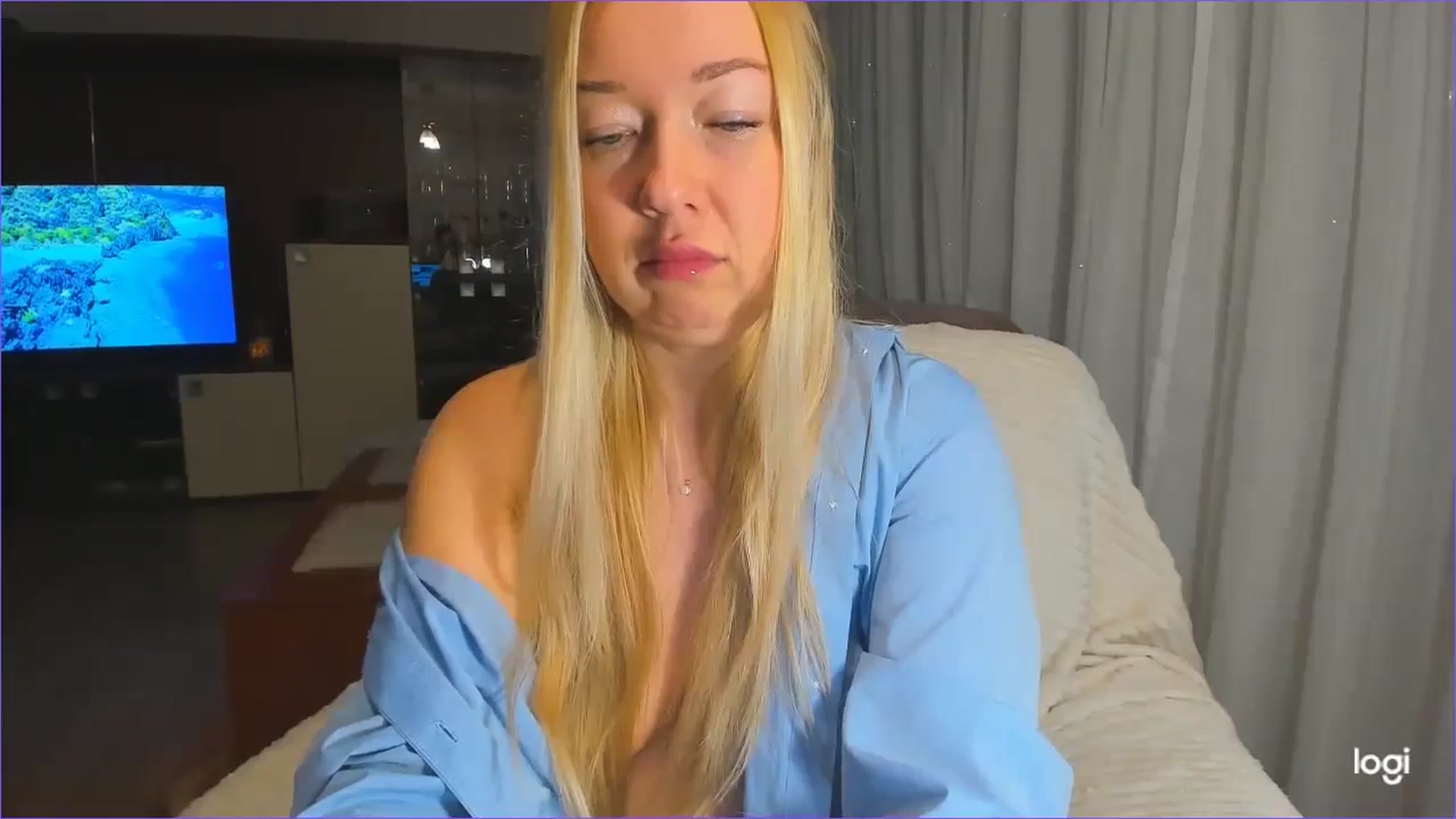 Gallery image thumbnail from FlamingoDream's myfreecams stream on, 01/10/2025, 24:58 image 10 of 20